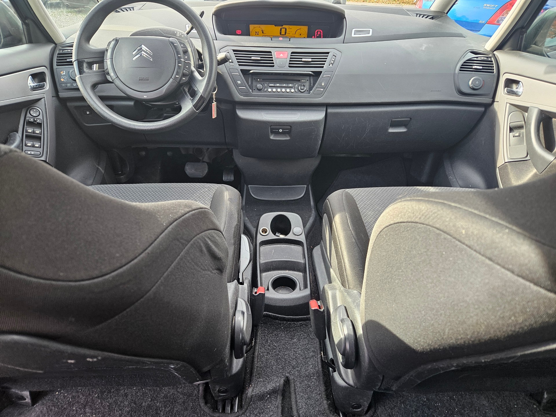 CITROEN Grand C4 Picasso 1.6 HDI 16V Dynamique BMP6-image-10