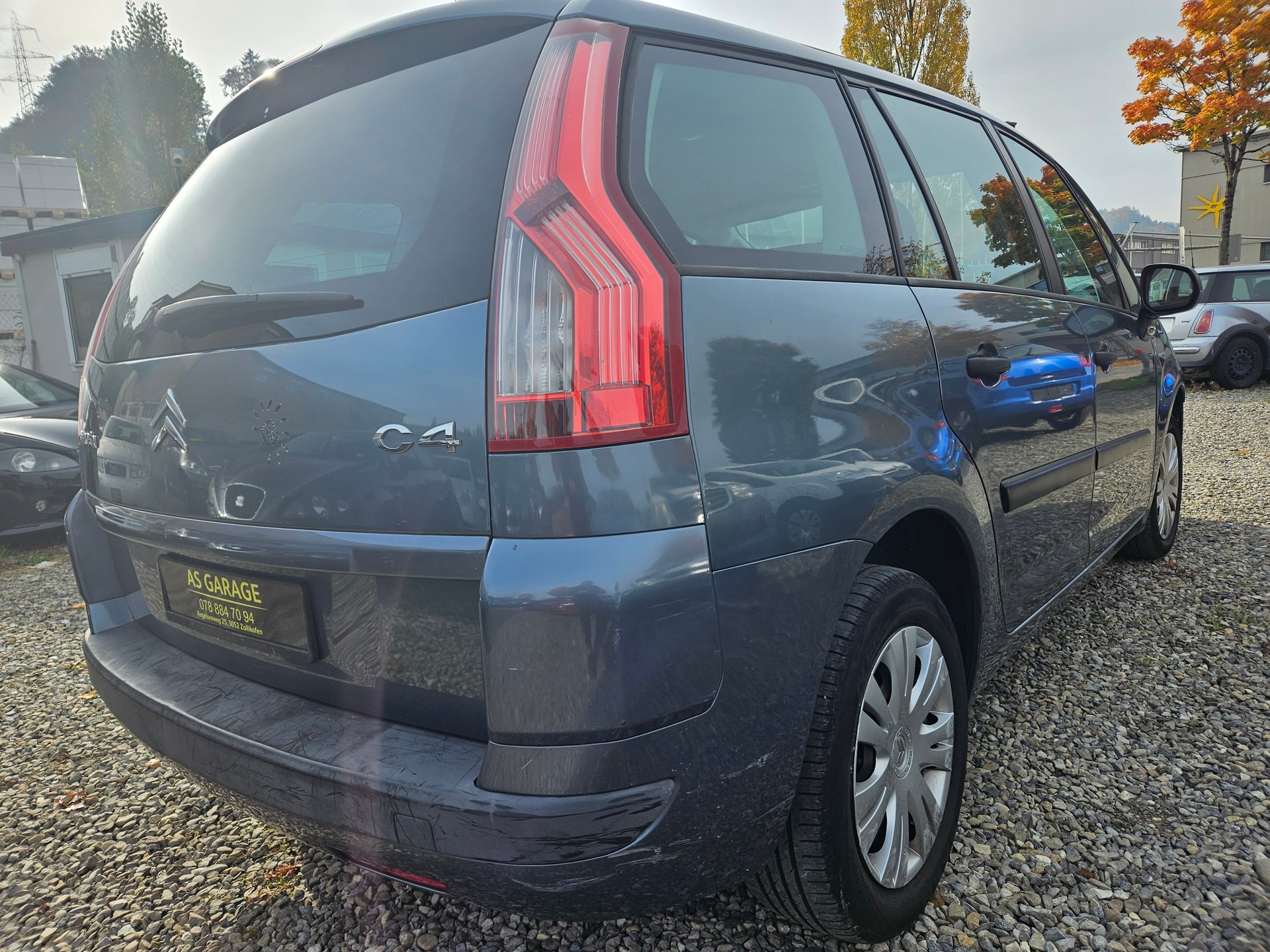CITROEN Grand C4 Picasso 1.6 HDI 16V Dynamique BMP6-image-4