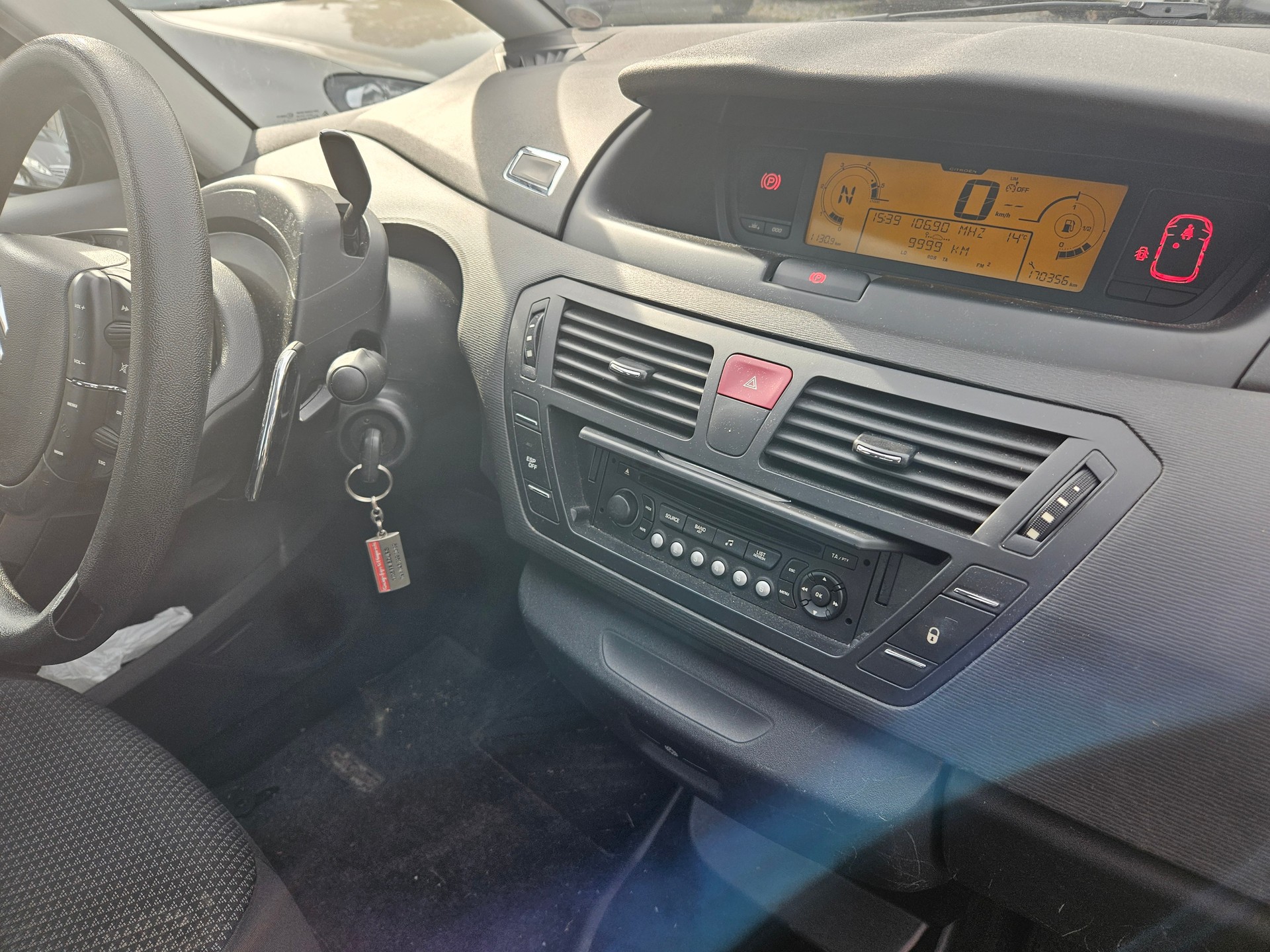 CITROEN Grand C4 Picasso 1.6 HDI 16V Dynamique BMP6-image-7
