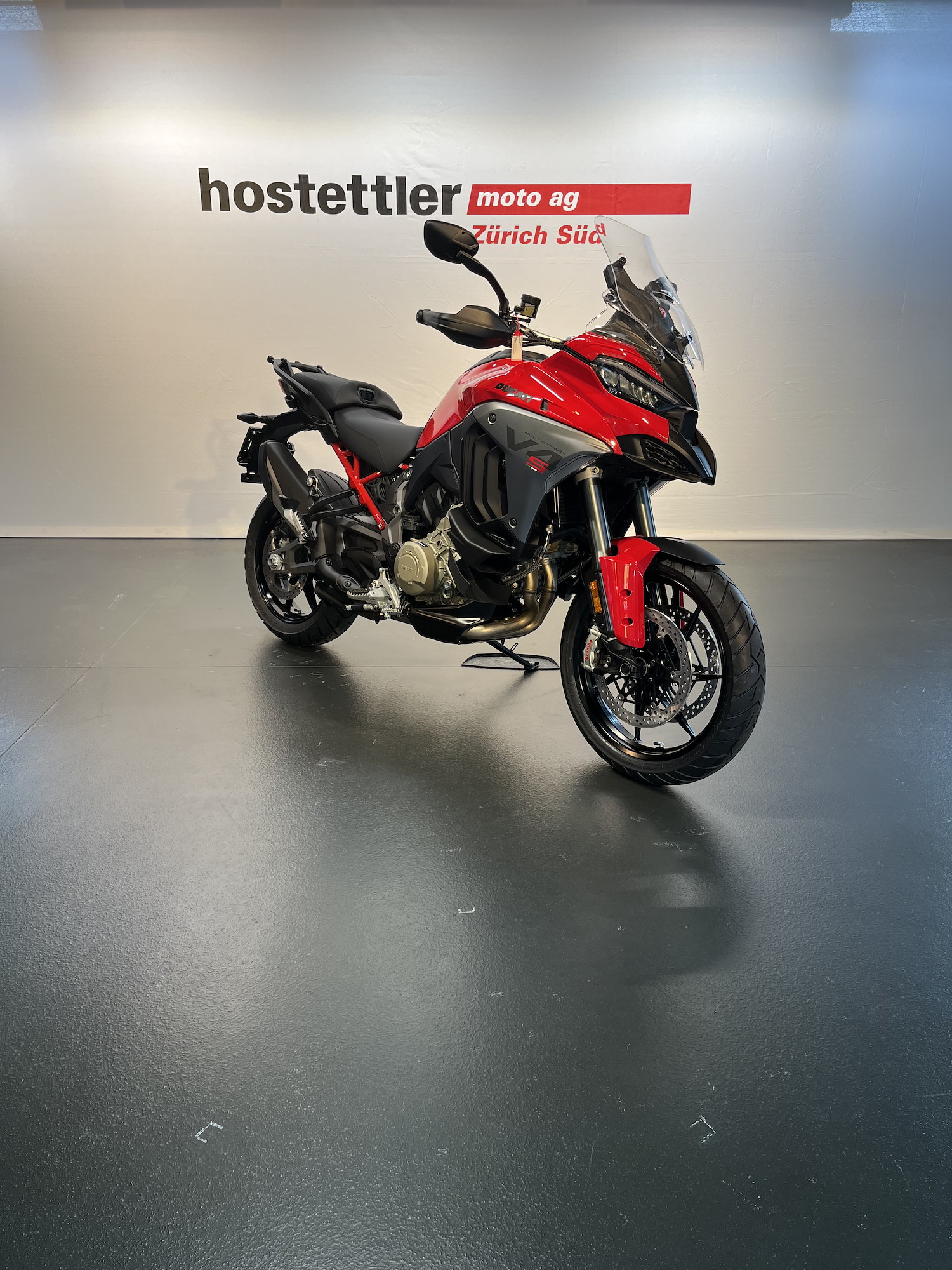 DUCATI Multistrada V4 S Sport Travel & Radar-showroom-element-2