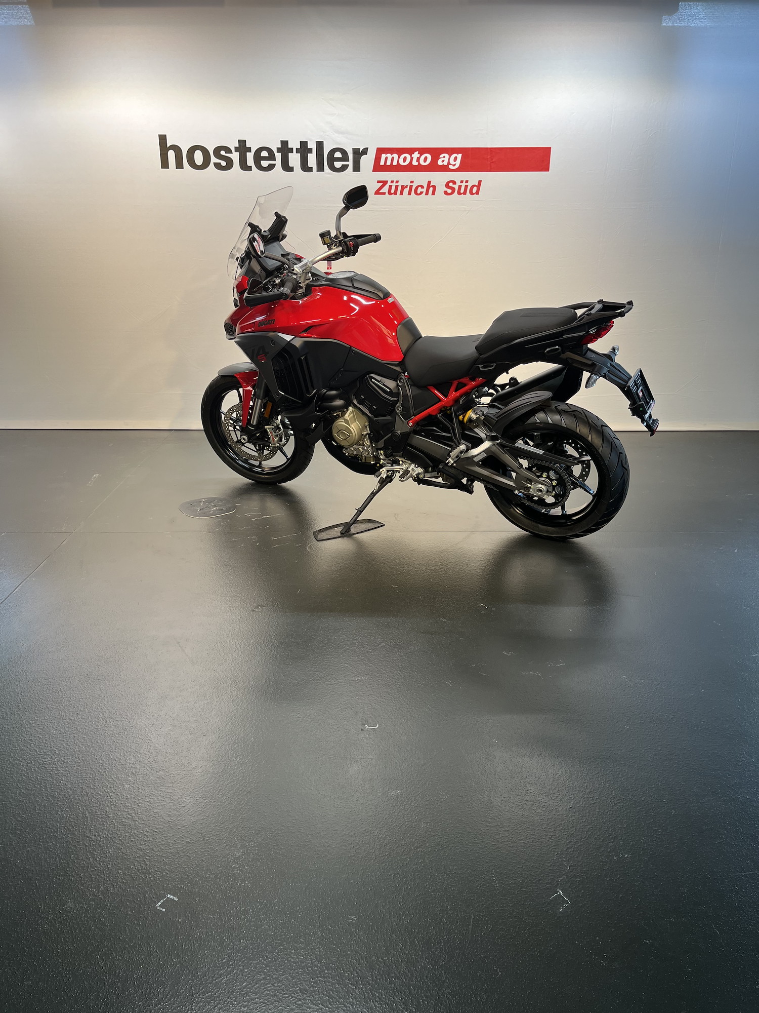 DUCATI Multistrada V4 S Sport Travel & Radar-showroom-element-1