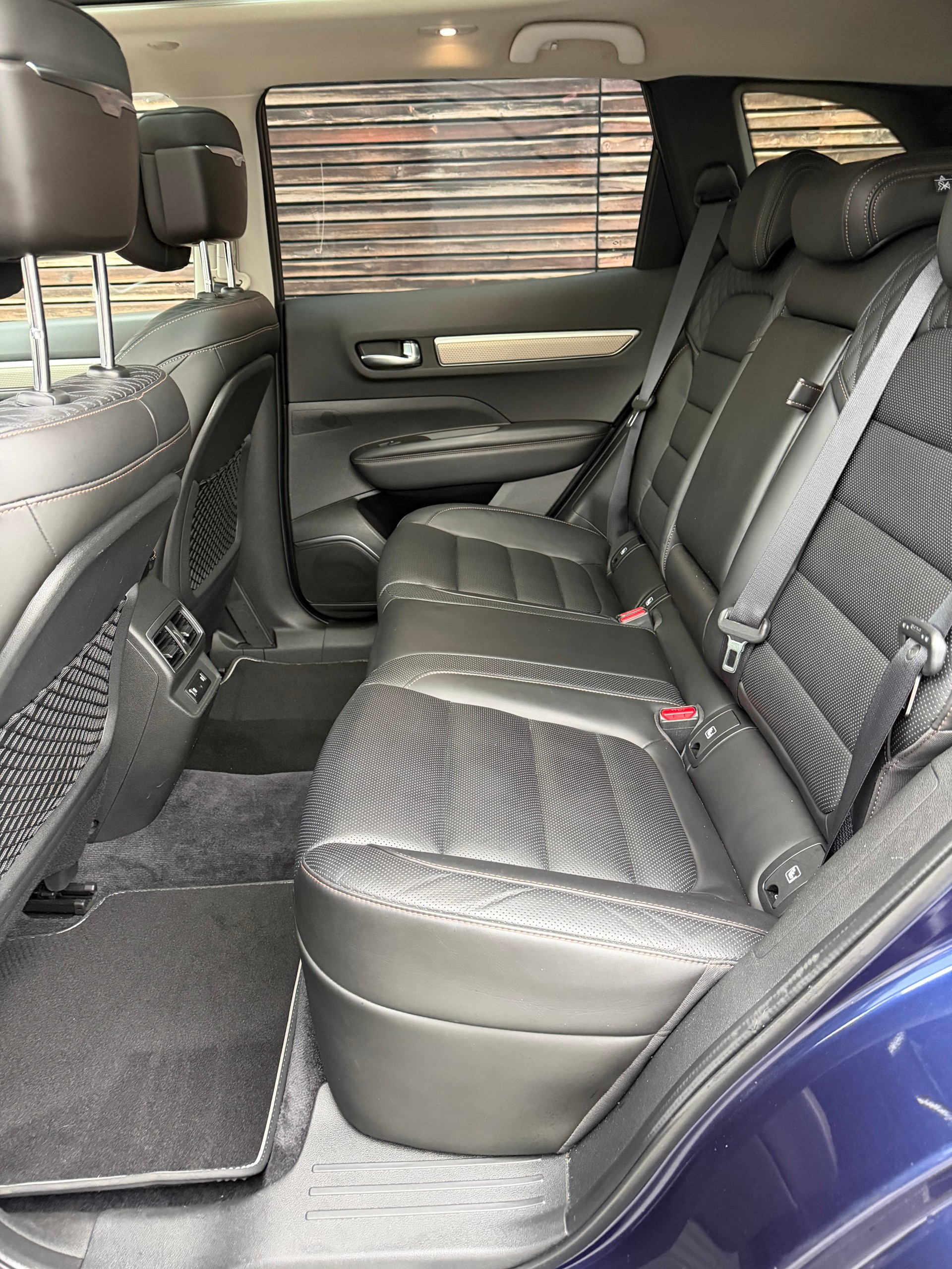 RENAULT Koleos 2.0 dCi Initiale 4WD Xtronic CVT-image-14