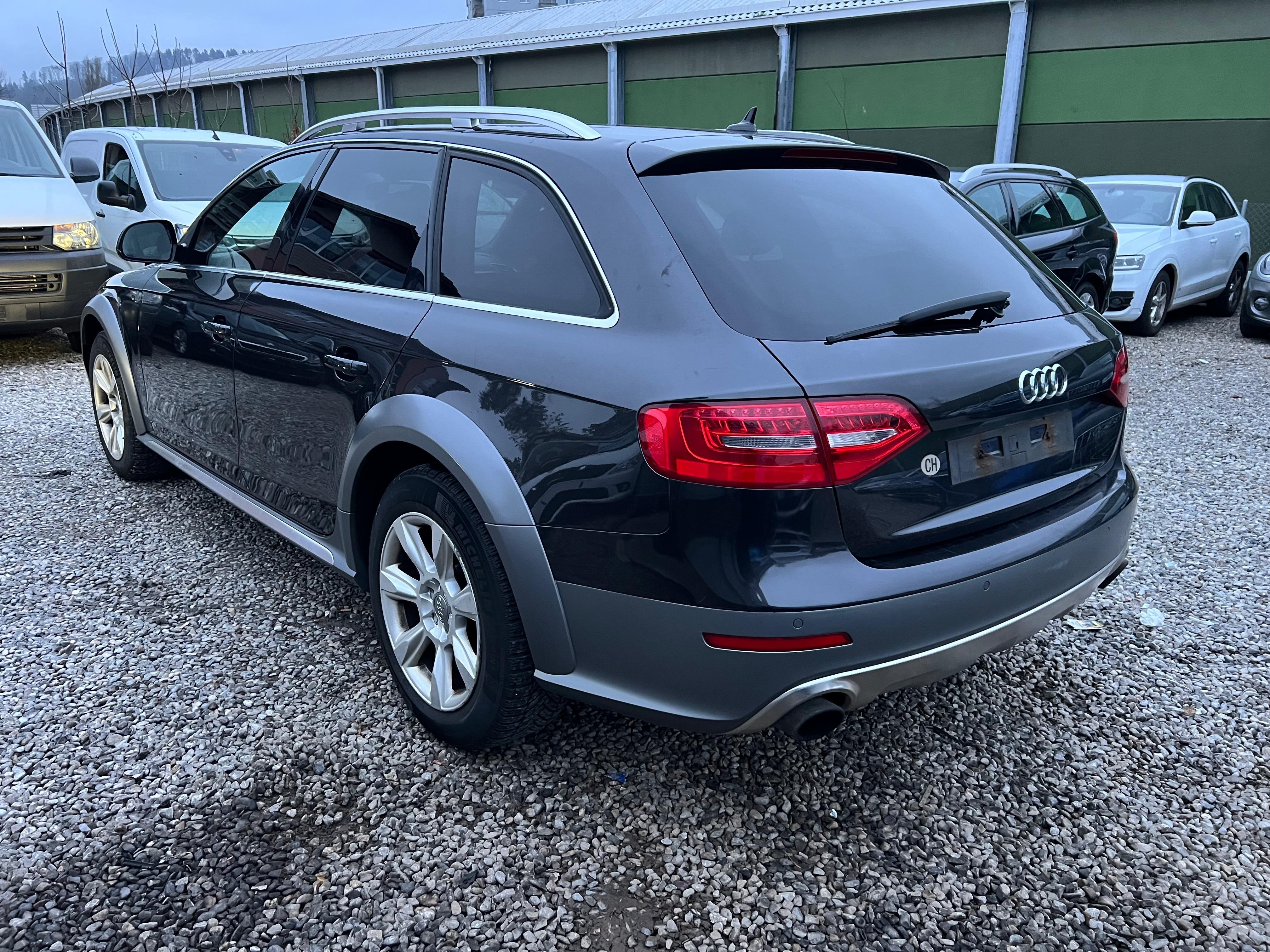 AUDI A4 allroad 2.0 TFSI quattro — slika 6
