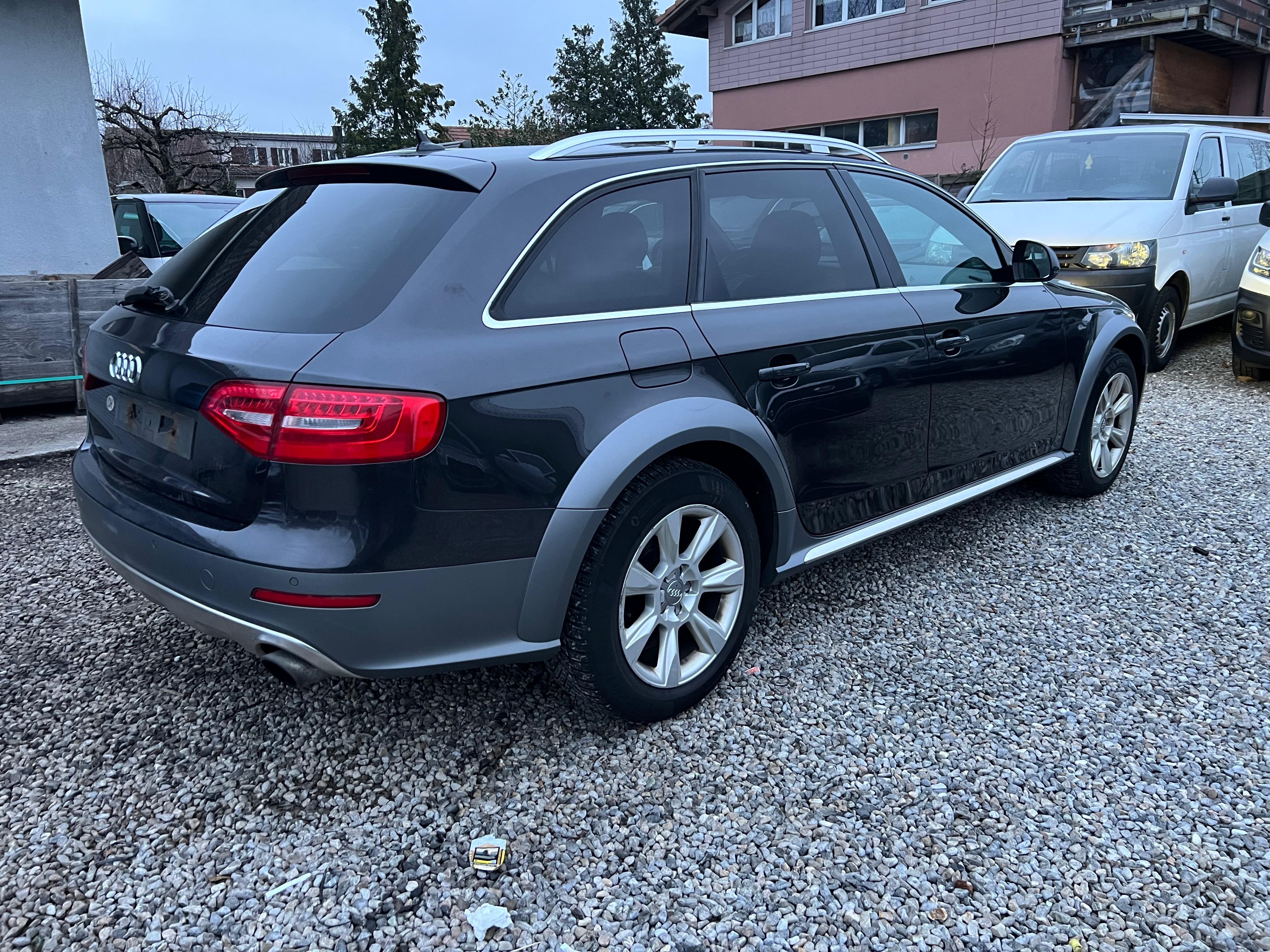 AUDI A4 allroad 2.0 TFSI quattro — slika 4