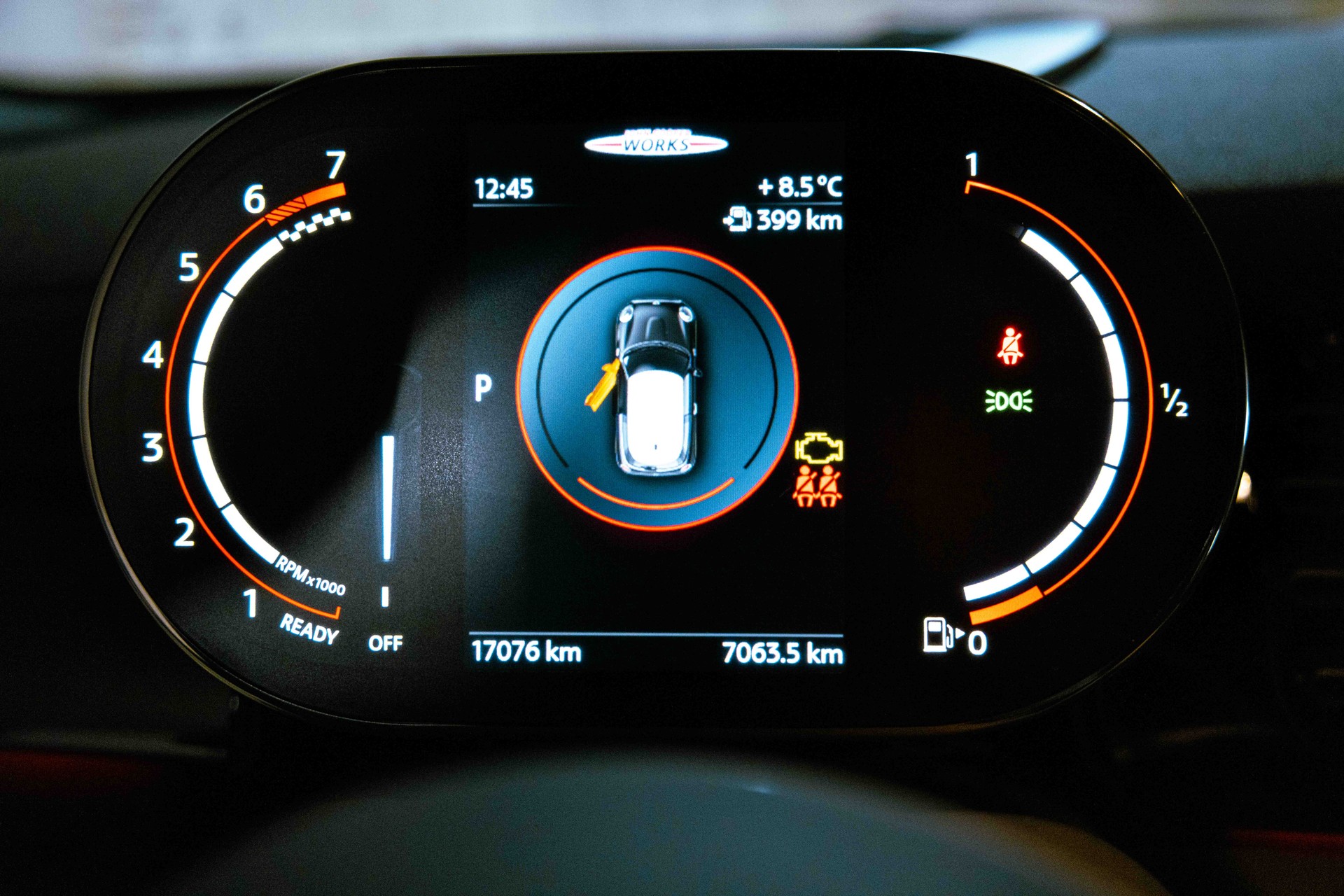 MINI Cooper John Cooper Works Steptronic-image-9