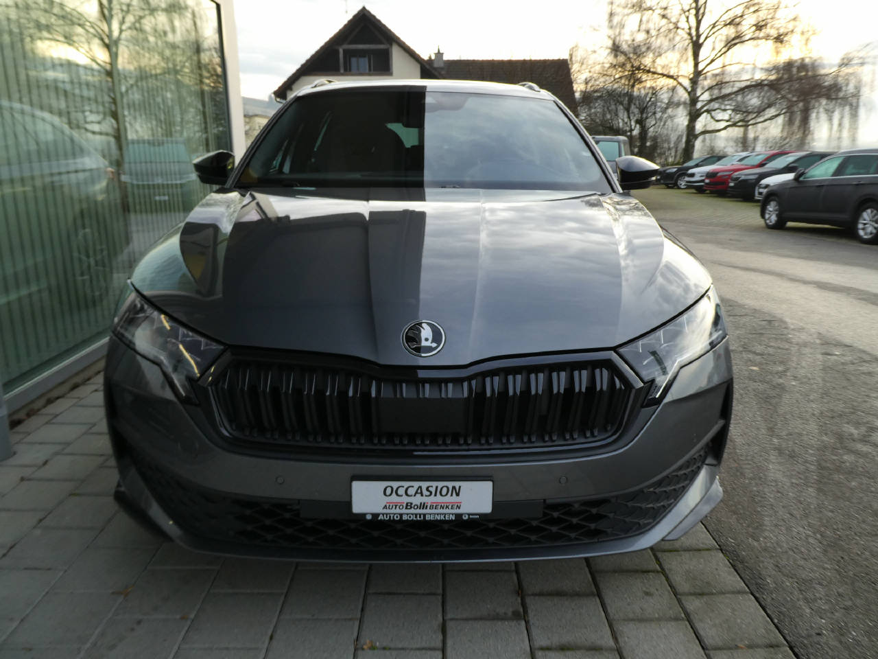 SKODA Octavia Combi 1.5 TSI SportLine DSG-image-2