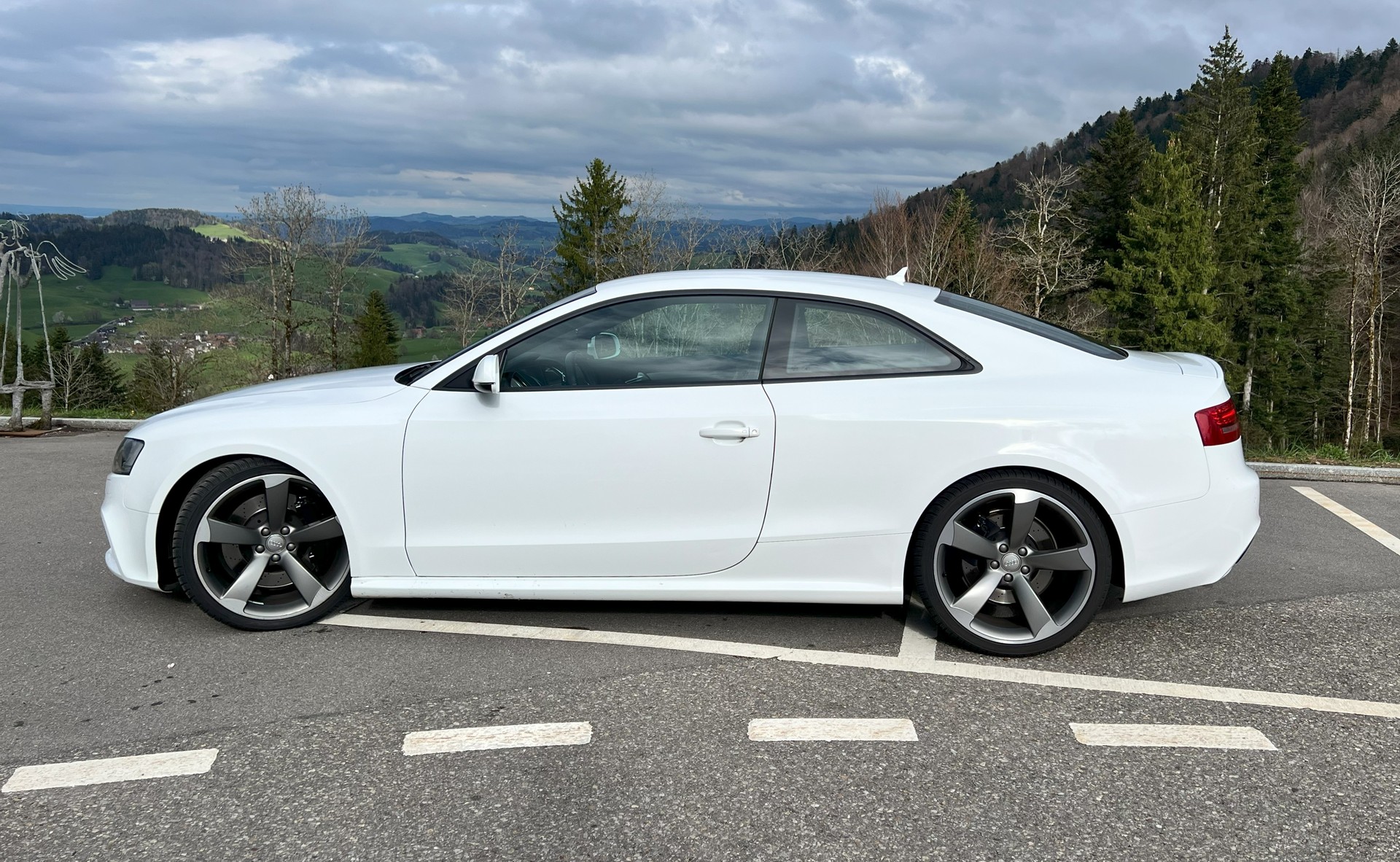 AUDI RS5 Coupé 4.2 FSI quattro S-tronic-image-1