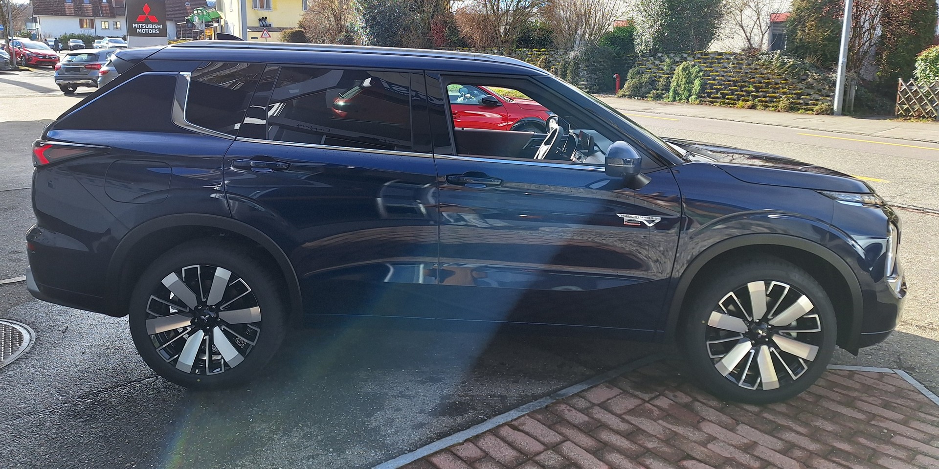MITSUBISHI Outlander PHEV Instyle Plus Helvetia (139)-image-3