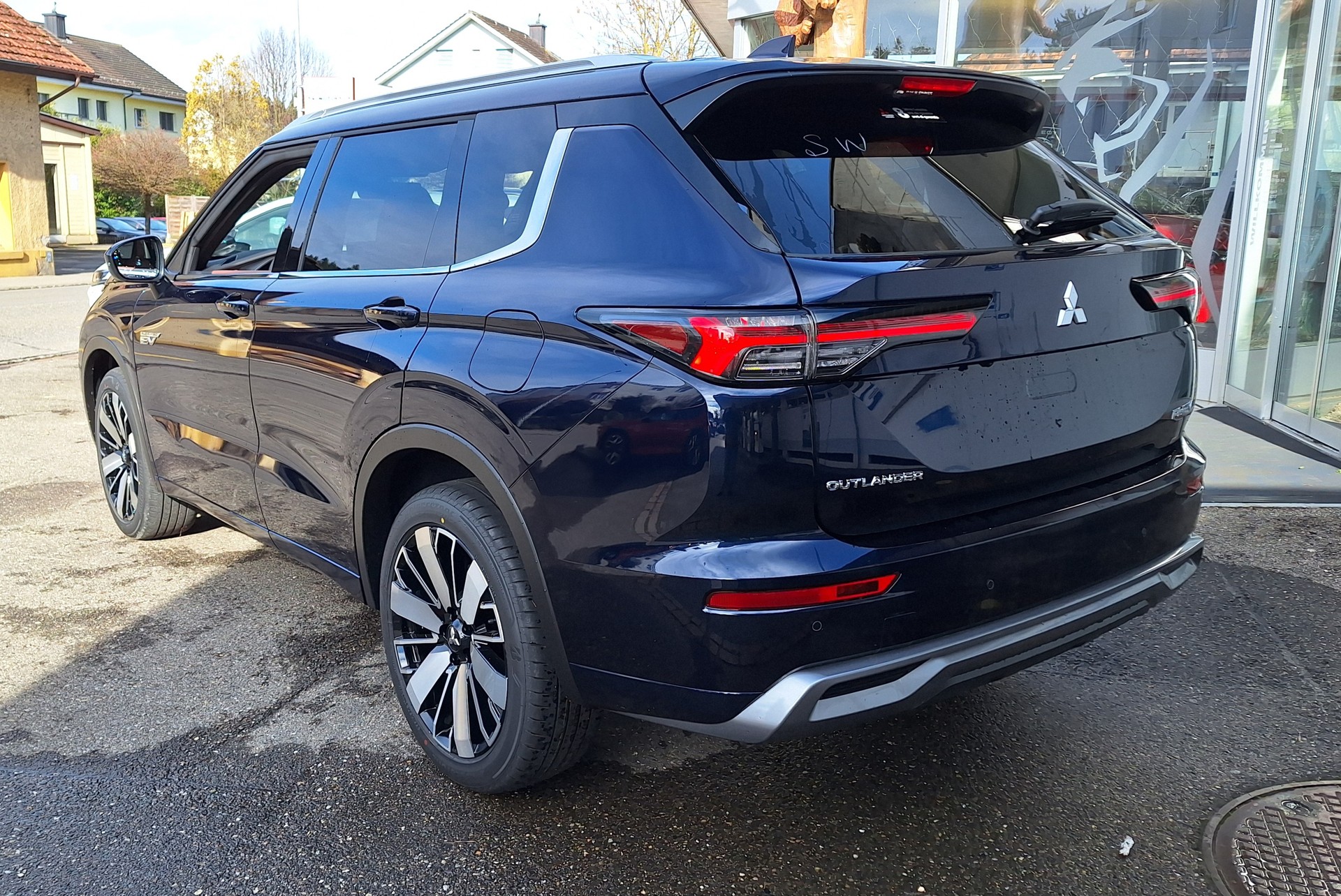 MITSUBISHI Outlander PHEV Instyle Plus Helvetia (139)-image-1