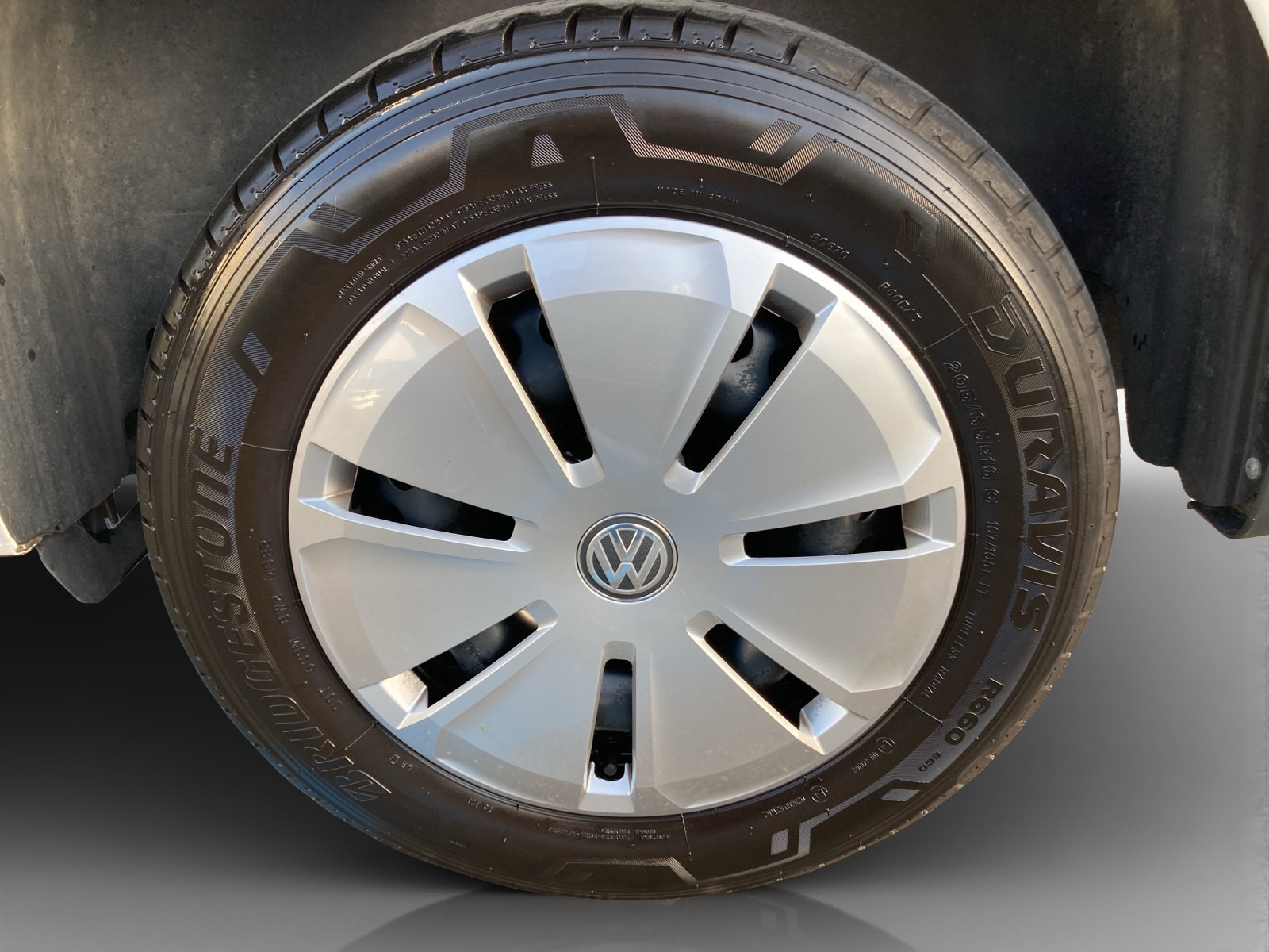 VW T6.1 2.0 TDI-image-15