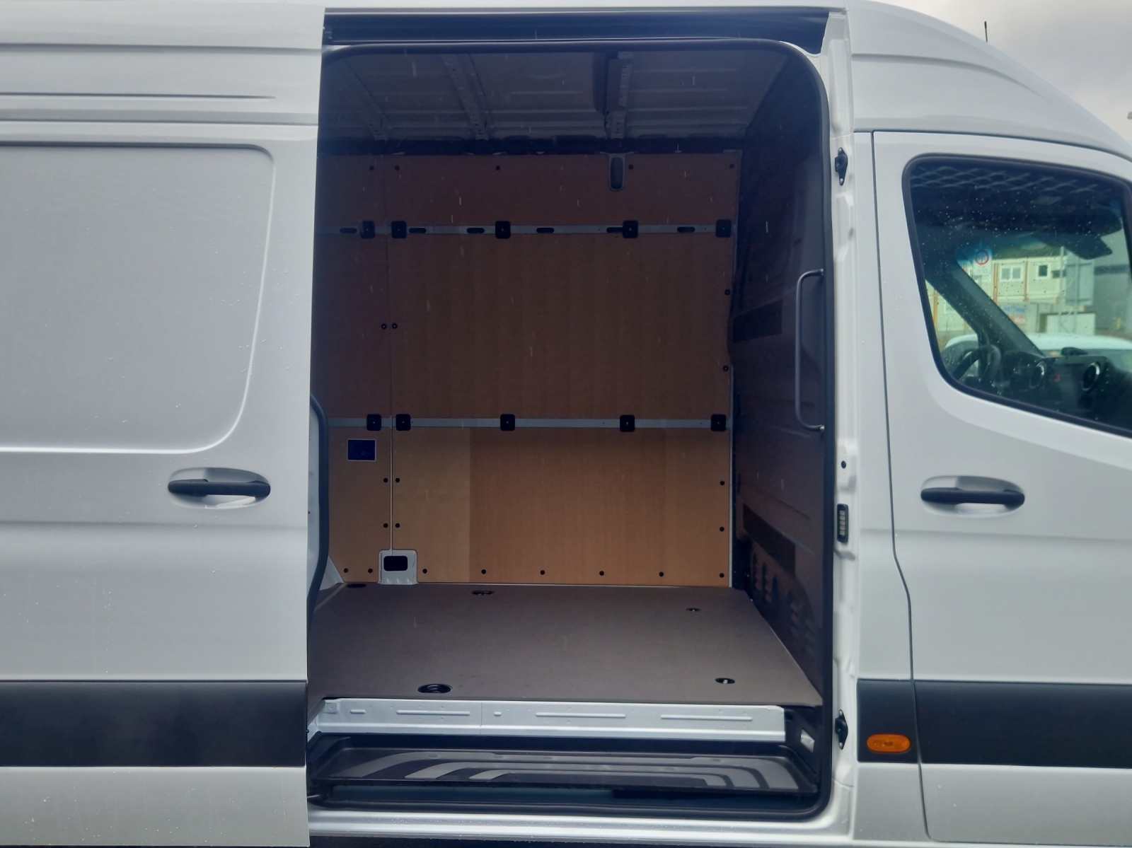 Image MERCEDES-BENZ SPRINTER Sprinter 315 CDI PRO Standard 9G-TRONIC
