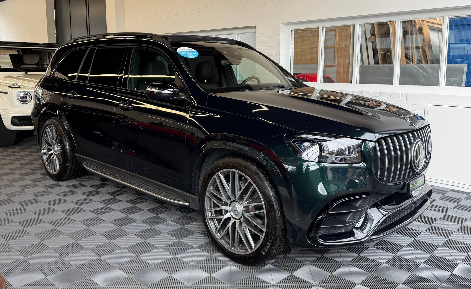 MERCEDES-BENZ GLS 63 4Matic+ 4X4 I 634 PS I * SMARAGD GRÜN * SMARAGD GREEN * TCT 9G I AHK I 7-PLÄTZER (CH)