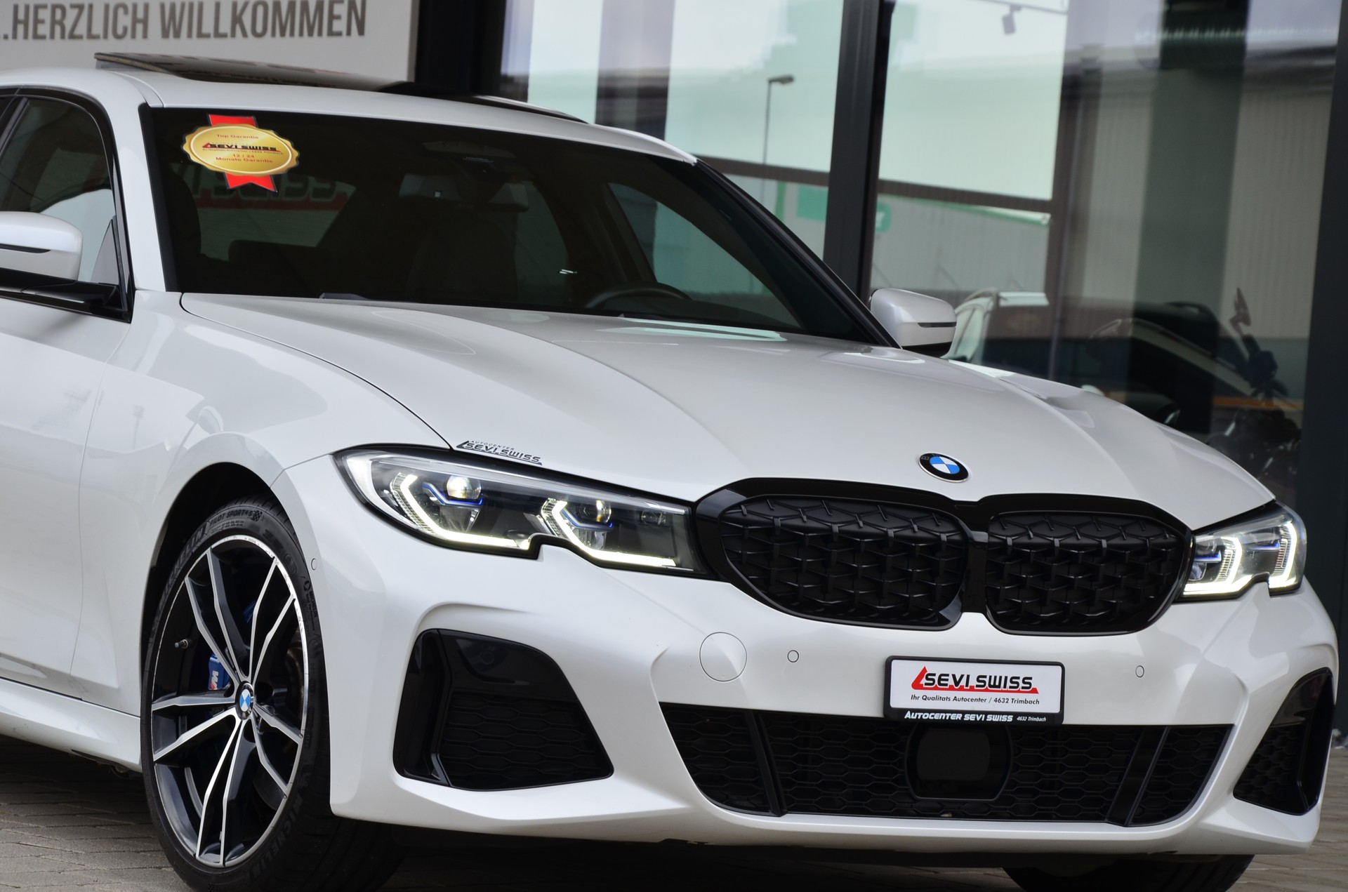 BMW M340d xDrive 48V Steptronic M-Sport*Frisch ab MFK,1 Jahr oder 20'000km Garantie*-image-2
