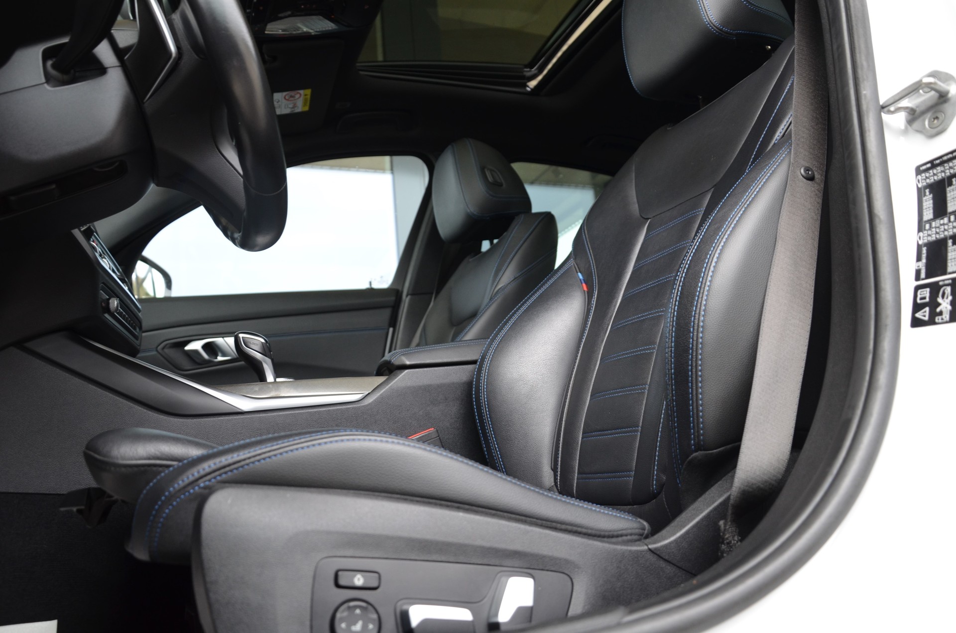 BMW M340d xDrive 48V Steptronic M-Sport*Frisch ab MFK,1 Jahr oder 20'000km Garantie*-image-14
