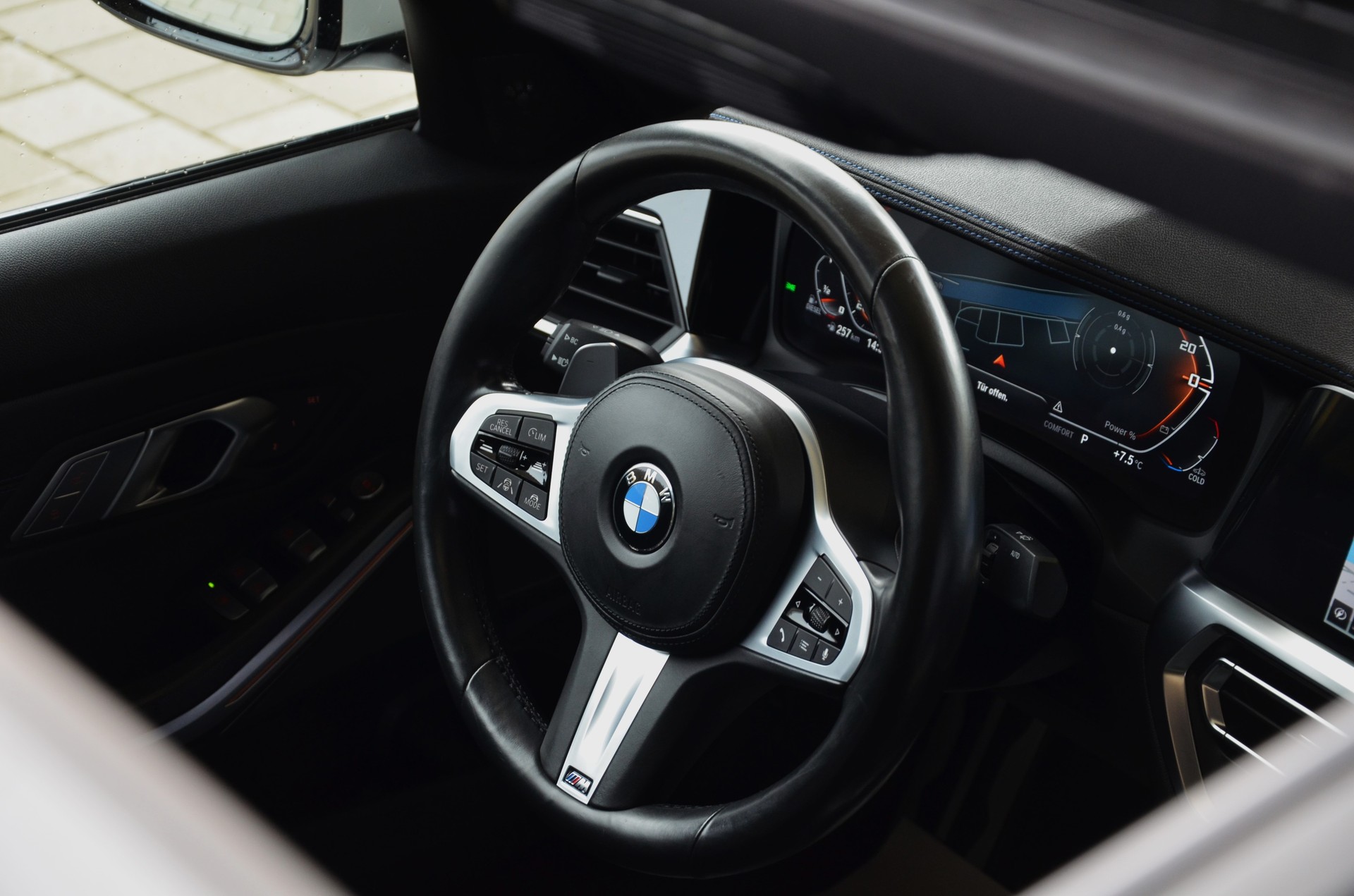 BMW M340d xDrive 48V Steptronic M-Sport*Frisch ab MFK,1 Jahr oder 20'000km Garantie*-image-16