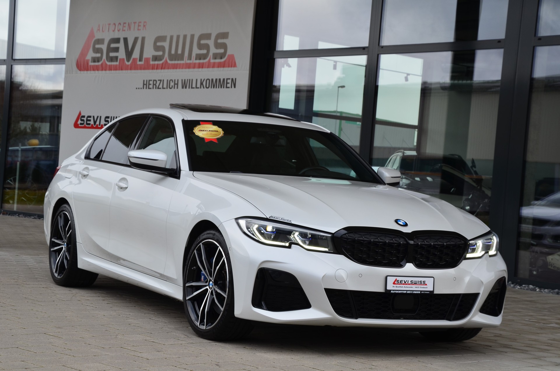 BMW M340d xDrive 48V Steptronic M-Sport*Frisch ab MFK,1 Jahr oder 20'000km Garantie*-image-1