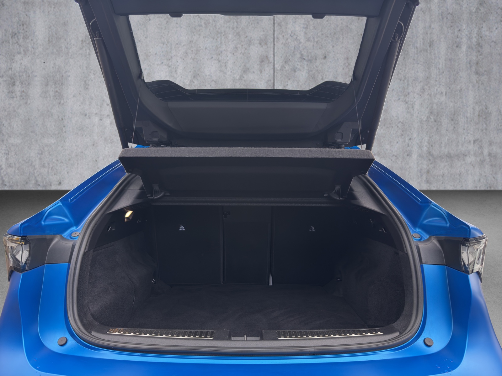 RENAULT Rafale 1.2 E-Tech Plug-in Hybrid 300 4x4 Atelier Alpine-image-11