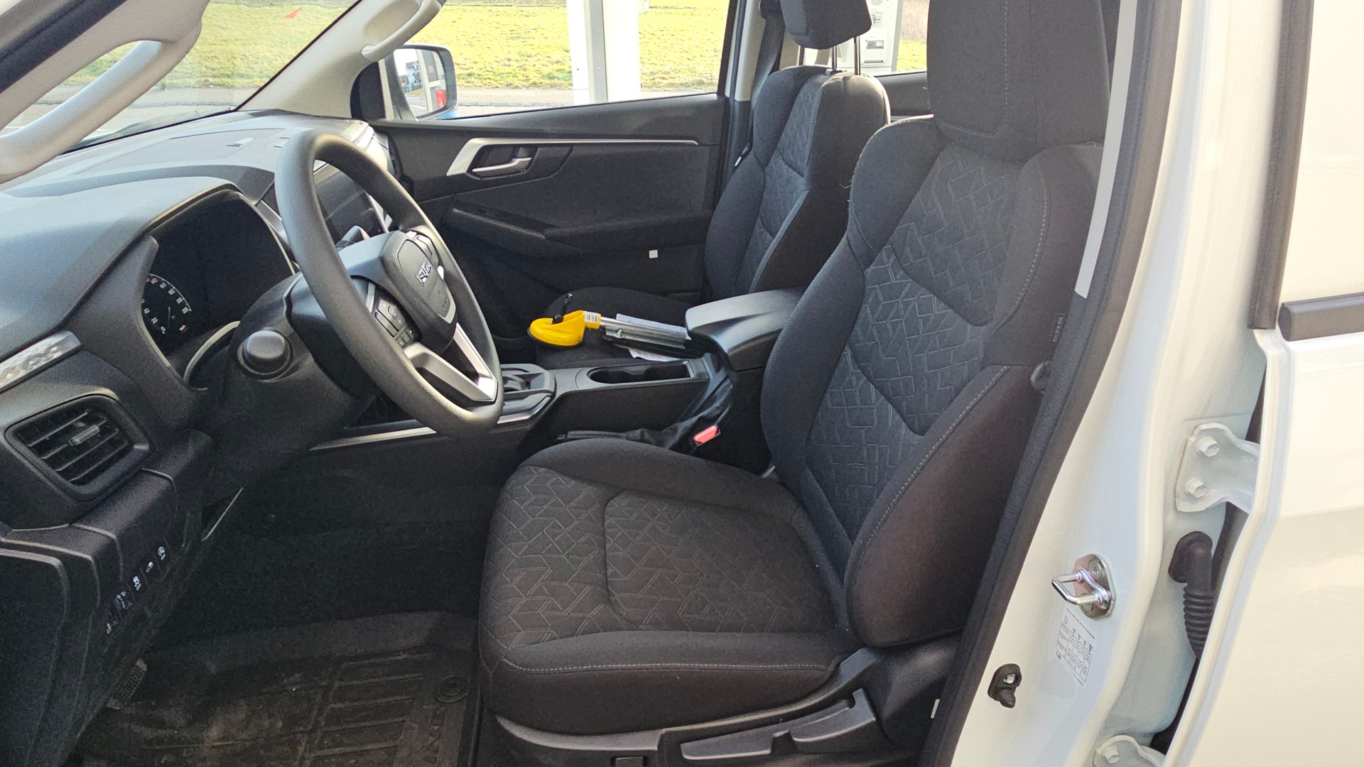 ISUZU D-MAX 1.9 CrewCab N60BB+ 4x4-image-14