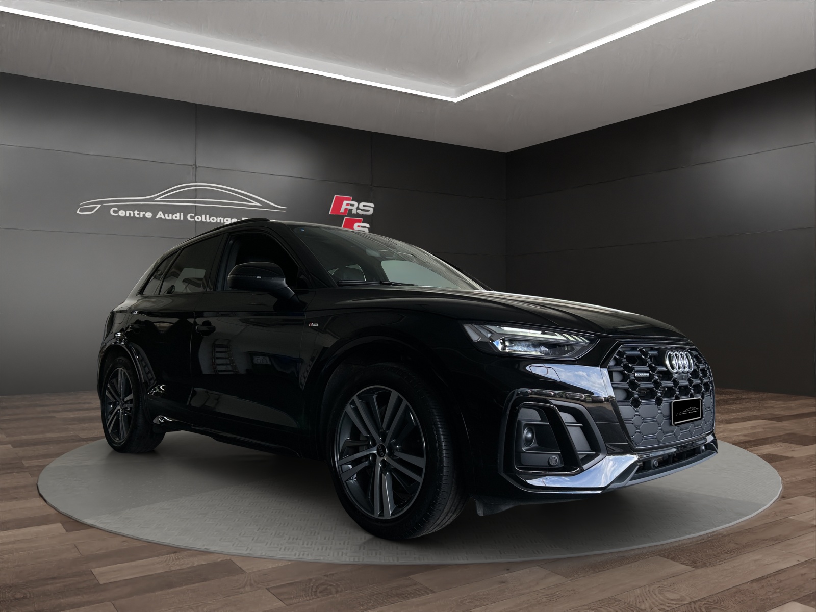 AUDI Q5 50 TFSI e PHEV S line quattro S-tronic-image-7