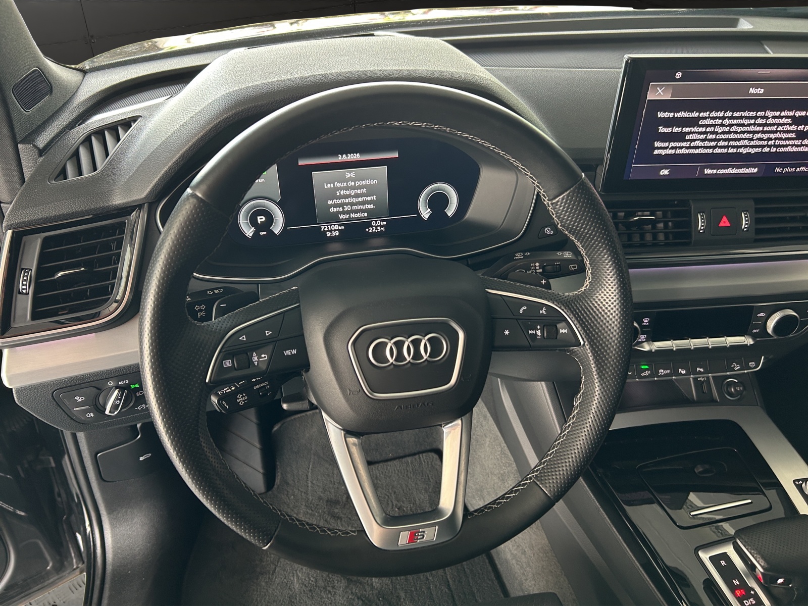 AUDI Q5 50 TFSI e PHEV S line quattro S-tronic-image-9