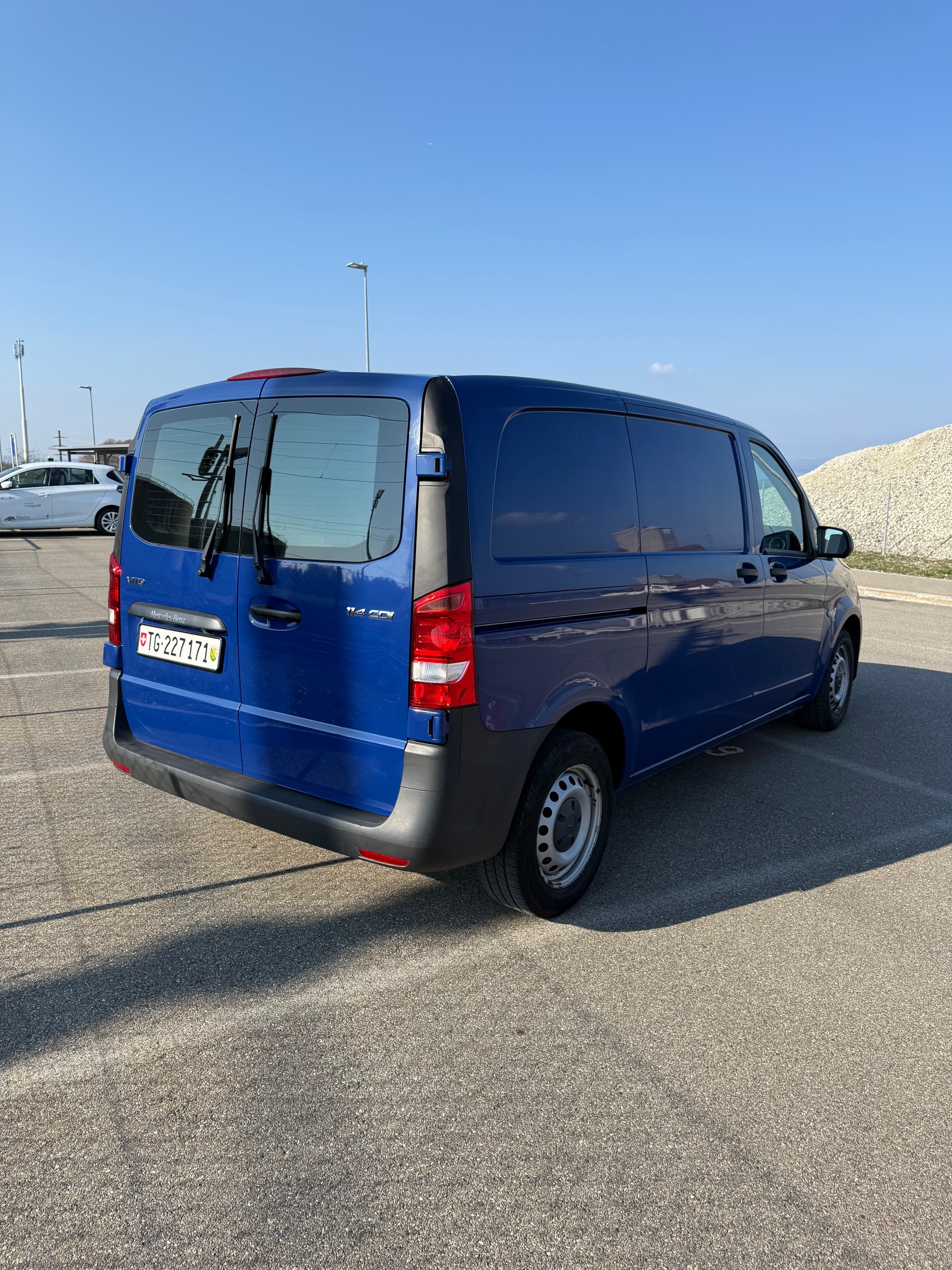 MERCEDES-BENZ Vito 114 BlueTEC EL Euro 6-image-1