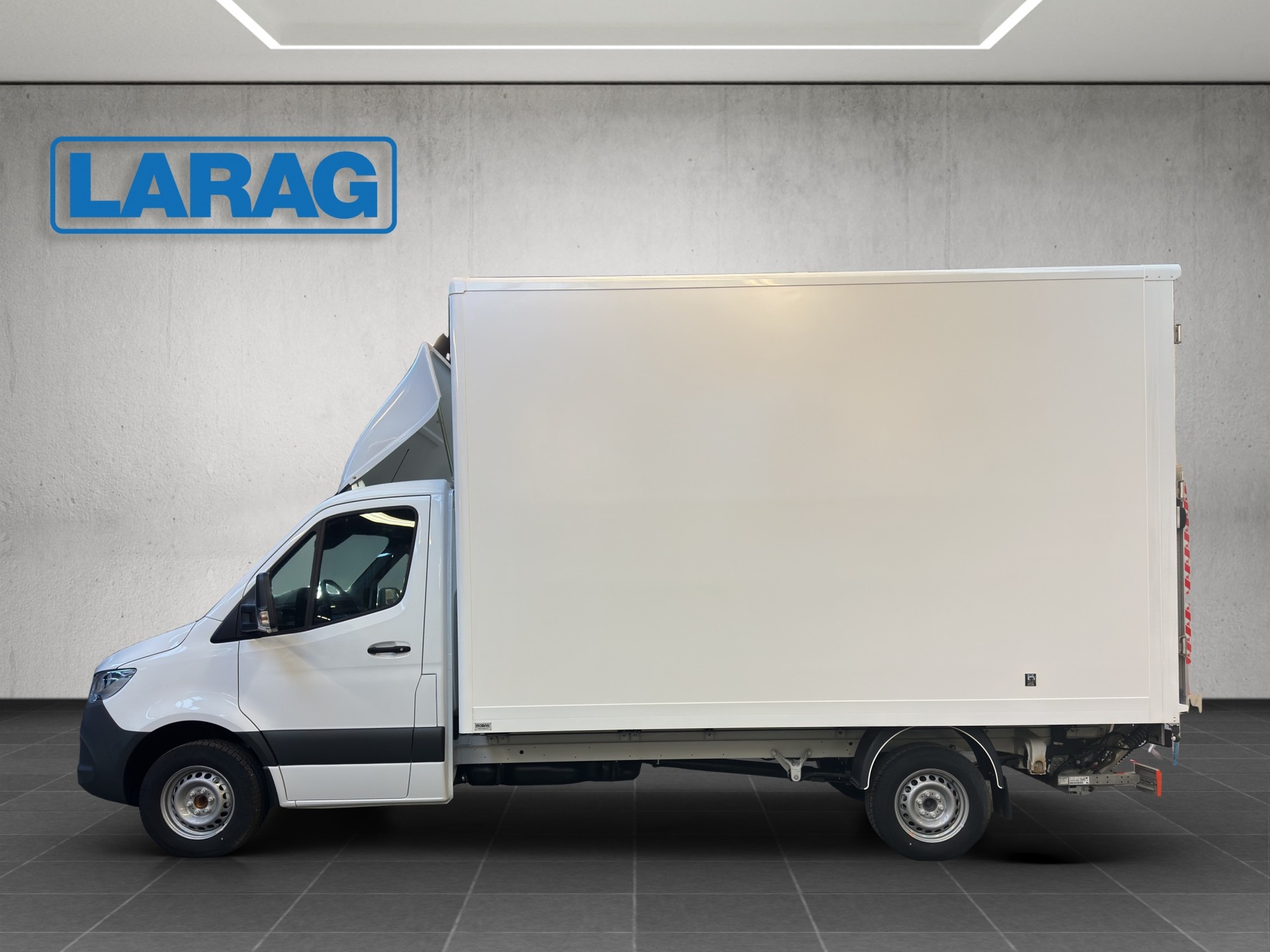 MERCEDES-BENZ Sprinter 317 CDI Lang 9G-TRONIC-image-2
