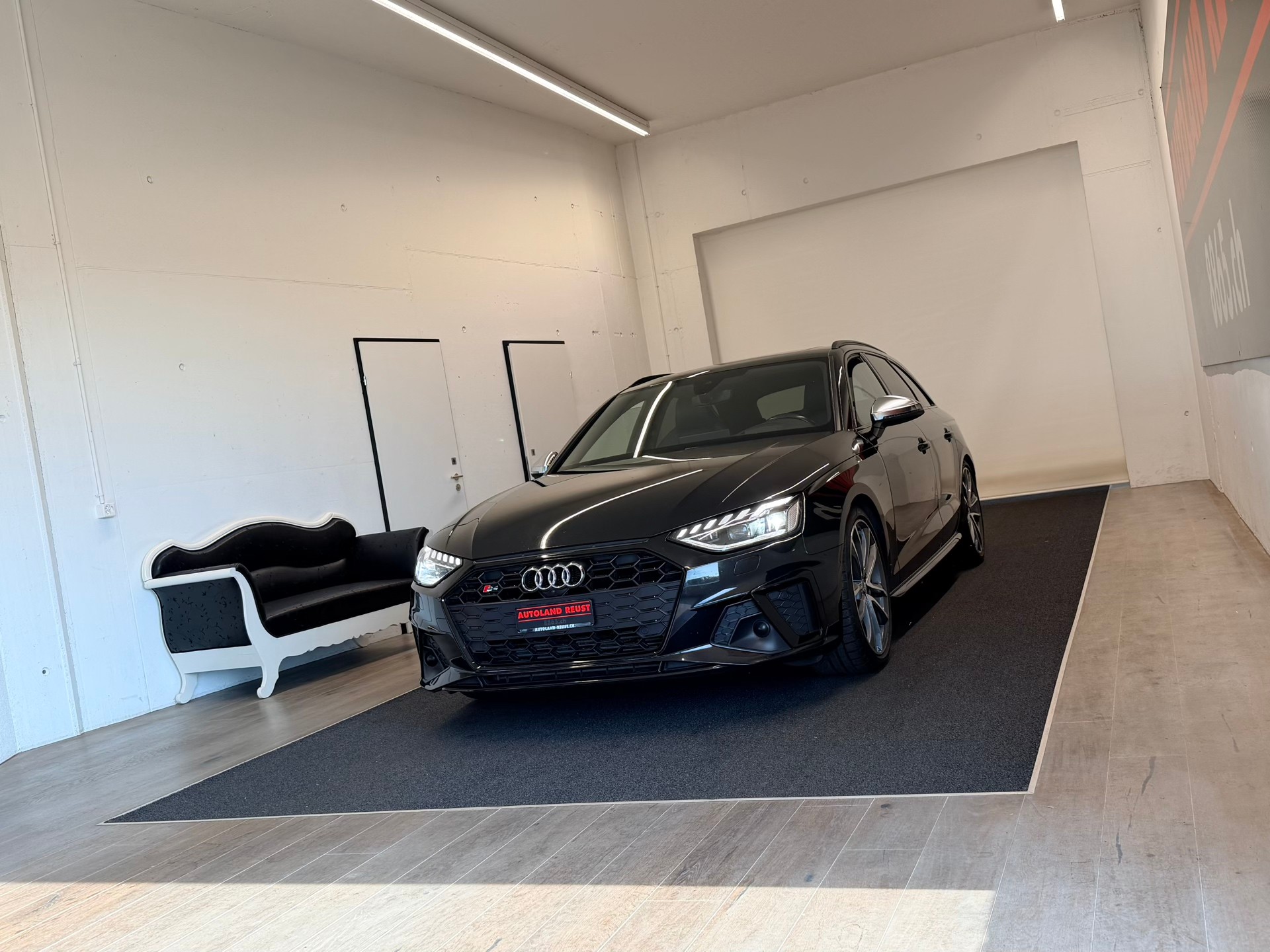 AUDI S4 Avant 3.0 TDI quattro tiptronic-image-2