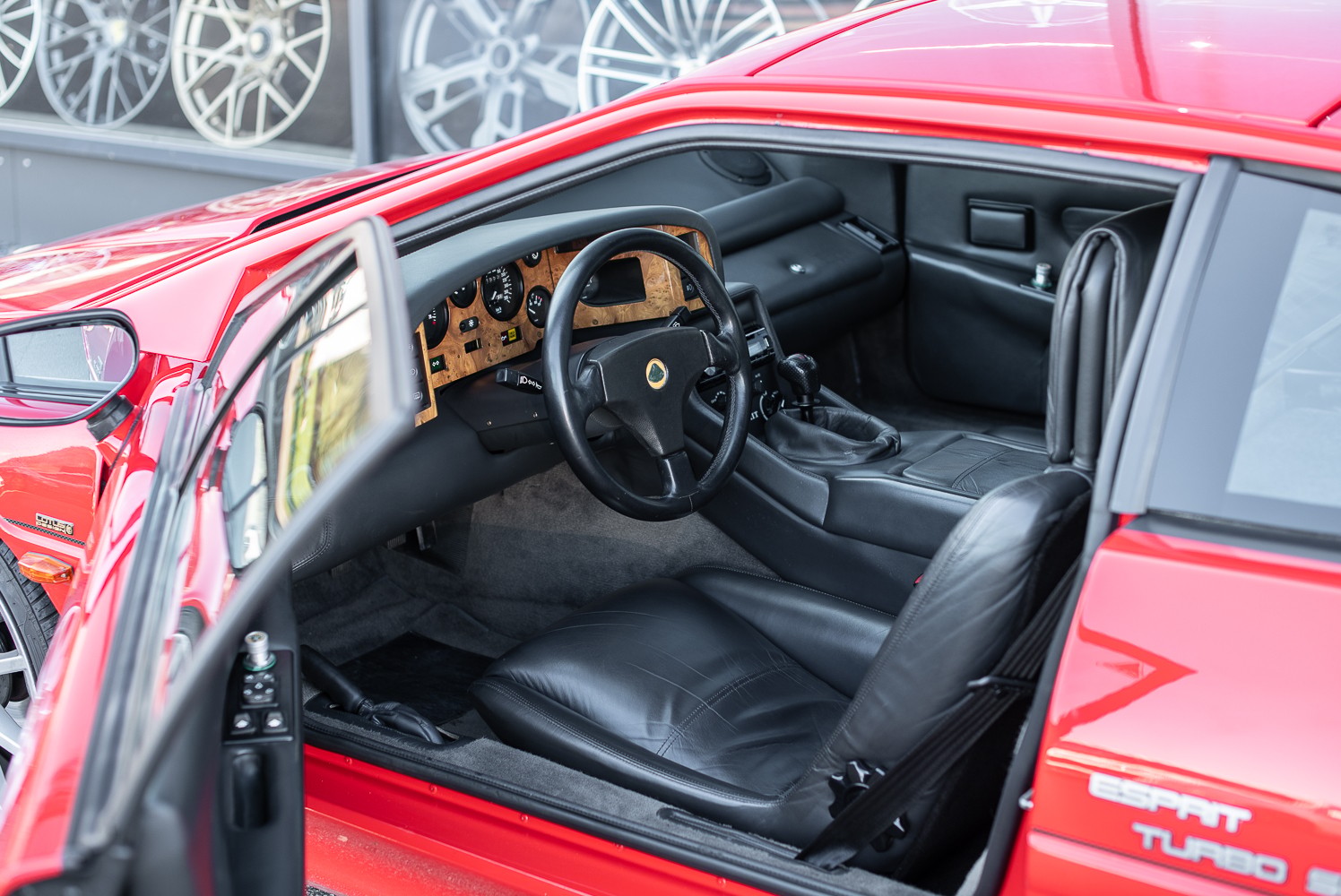 LOTUS Esprit 2.2 Turbo SE Targa-image-7