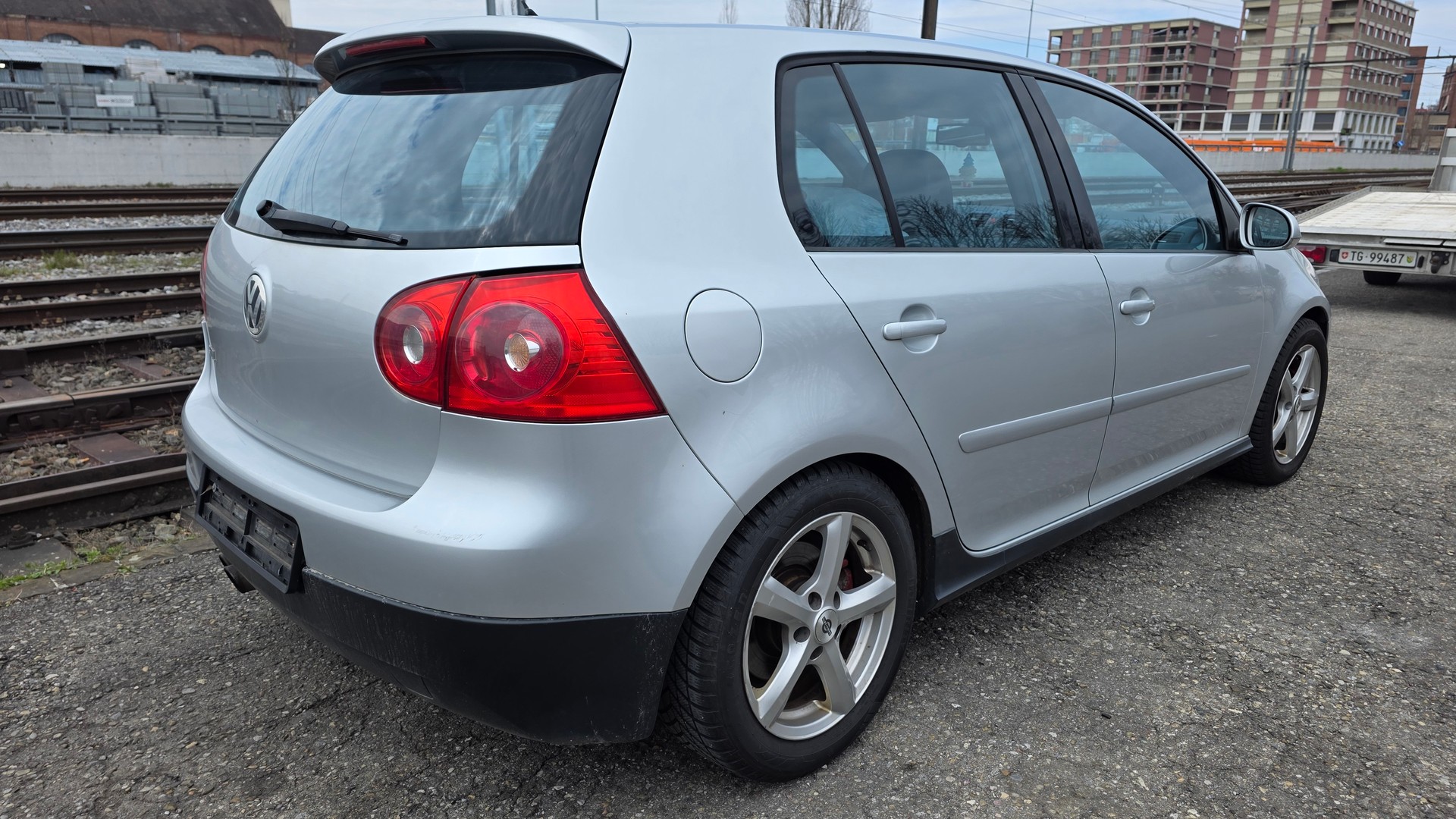 VW Golf 2.0 TFSI GTI-image-4