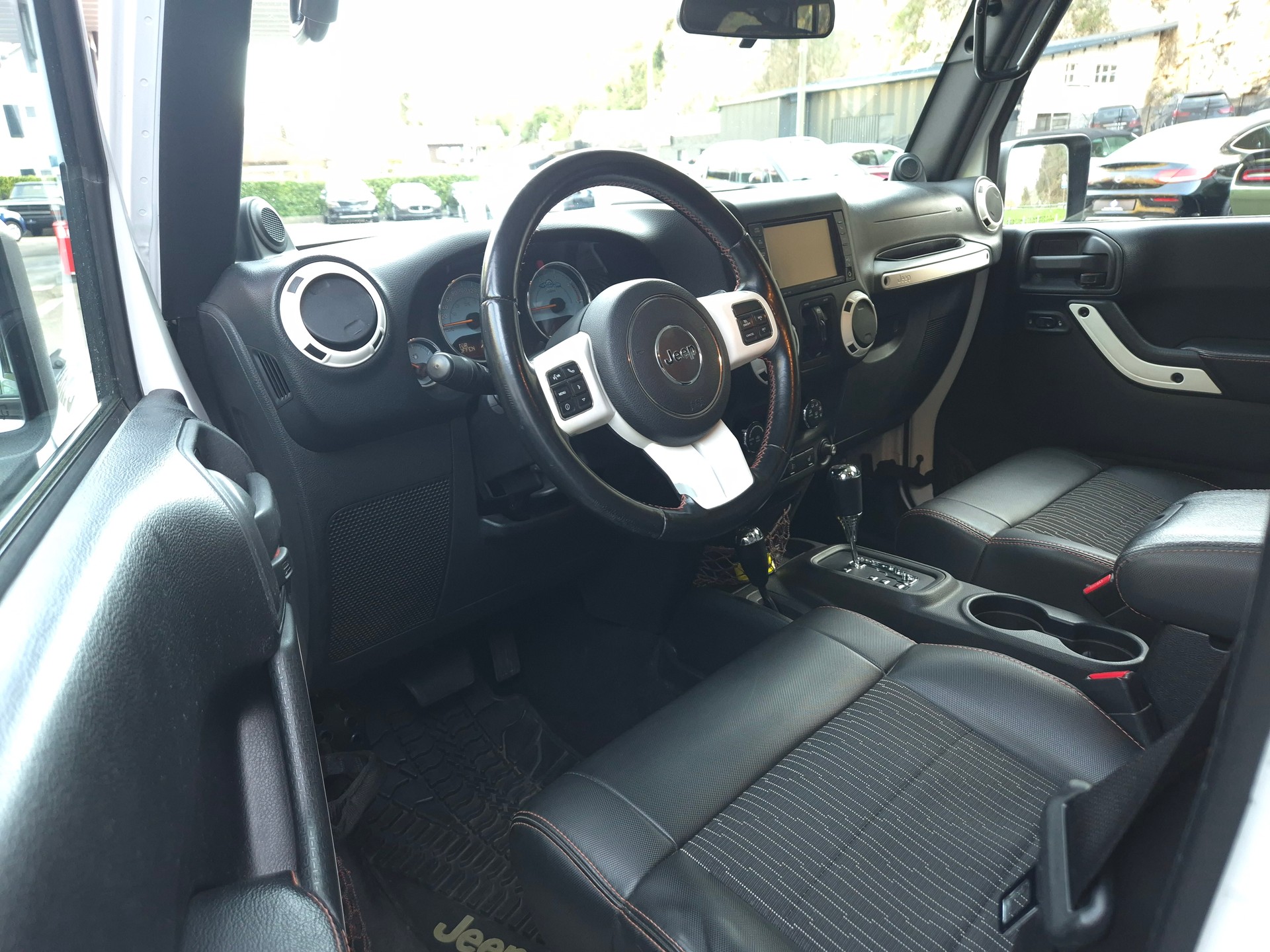 JEEP Wrangler 2.8CRD Unlimited Arctic Automatic-image-17