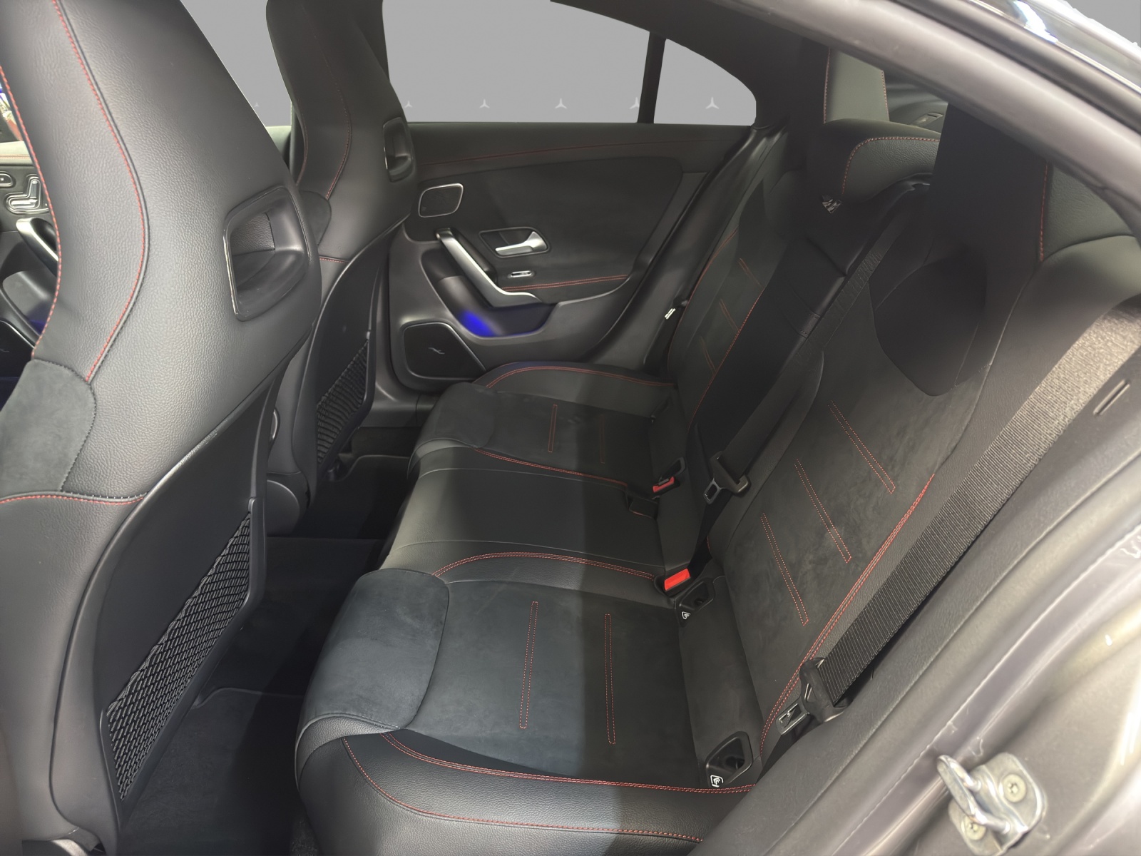 MERCEDES-BENZ CLA 250 4M - AMG / 360 Grad Kamera / Sitzmemory / Soundsystem-image-13