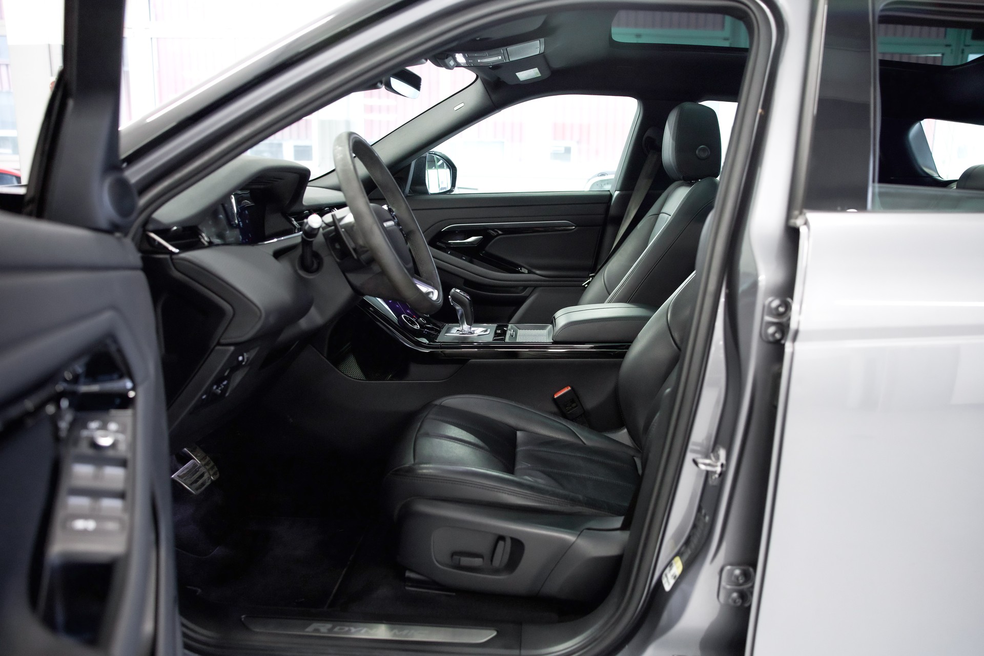 LAND ROVER Range Rover Evoque D R-Dynamic S-image-19