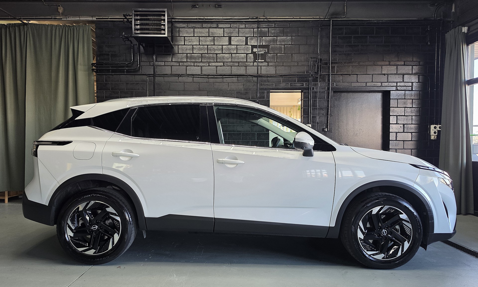 NISSAN Qashqai 1.3 DIG-T MHEV N-Connecta Xtronic 3 JAHRE GARANTIE-image-1