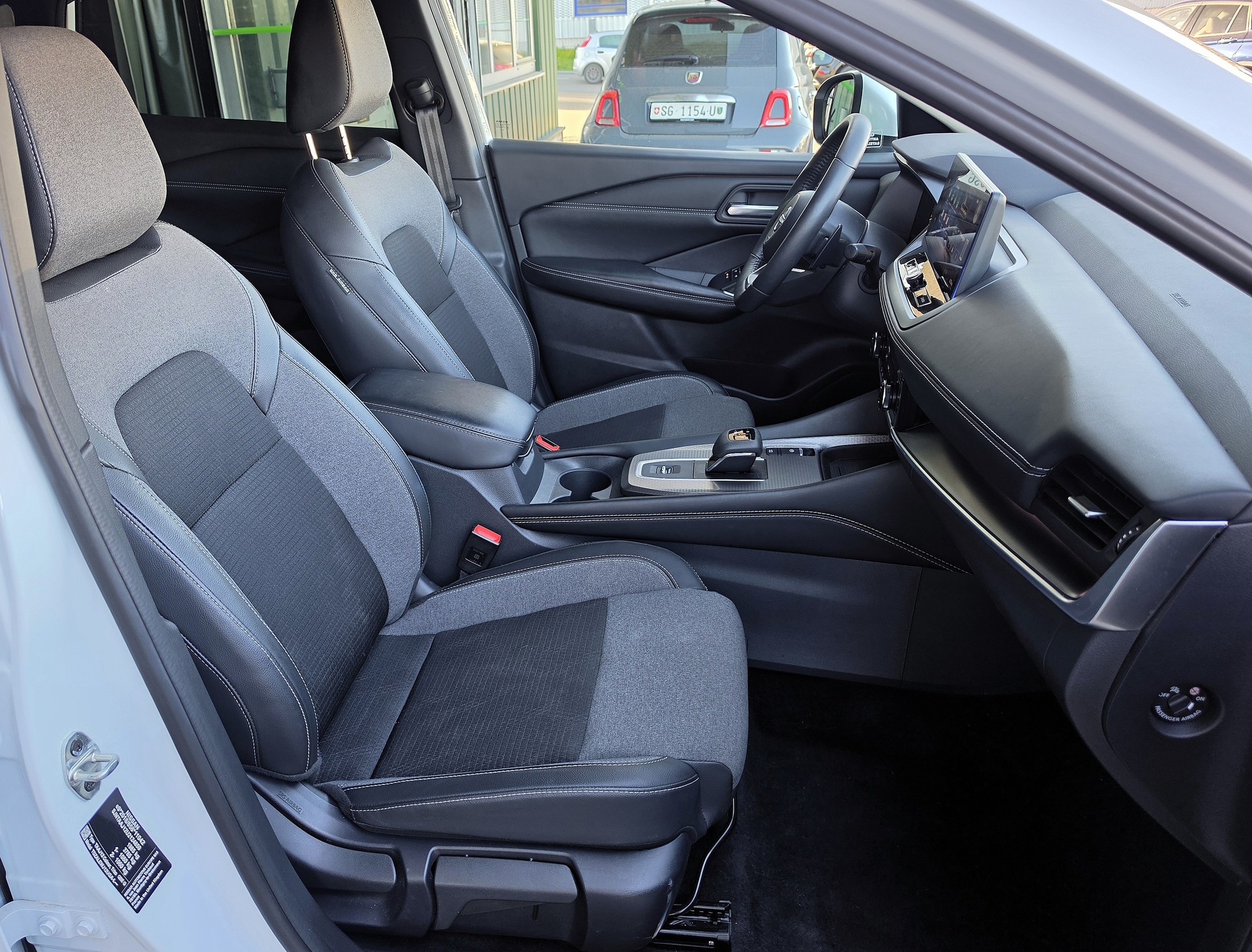 NISSAN Qashqai 1.3 DIG-T MHEV N-Connecta Xtronic 3 JAHRE GARANTIE-image-5