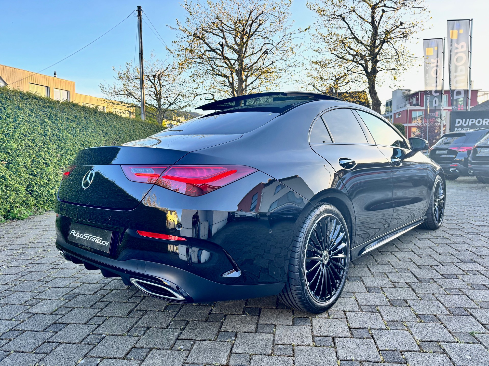 MERCEDES-BENZ CLA 220 AMG Line 4Matic 8G-DCT-image-3