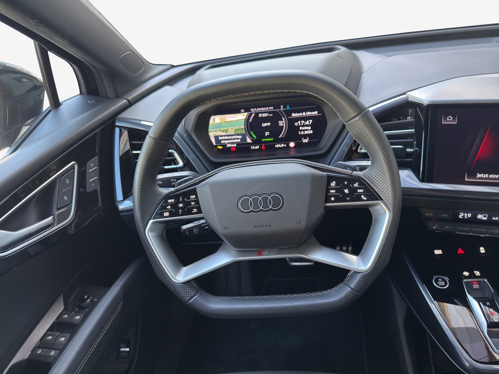 AUDI Q4 Sportback e-tron 55 quattro-image-10