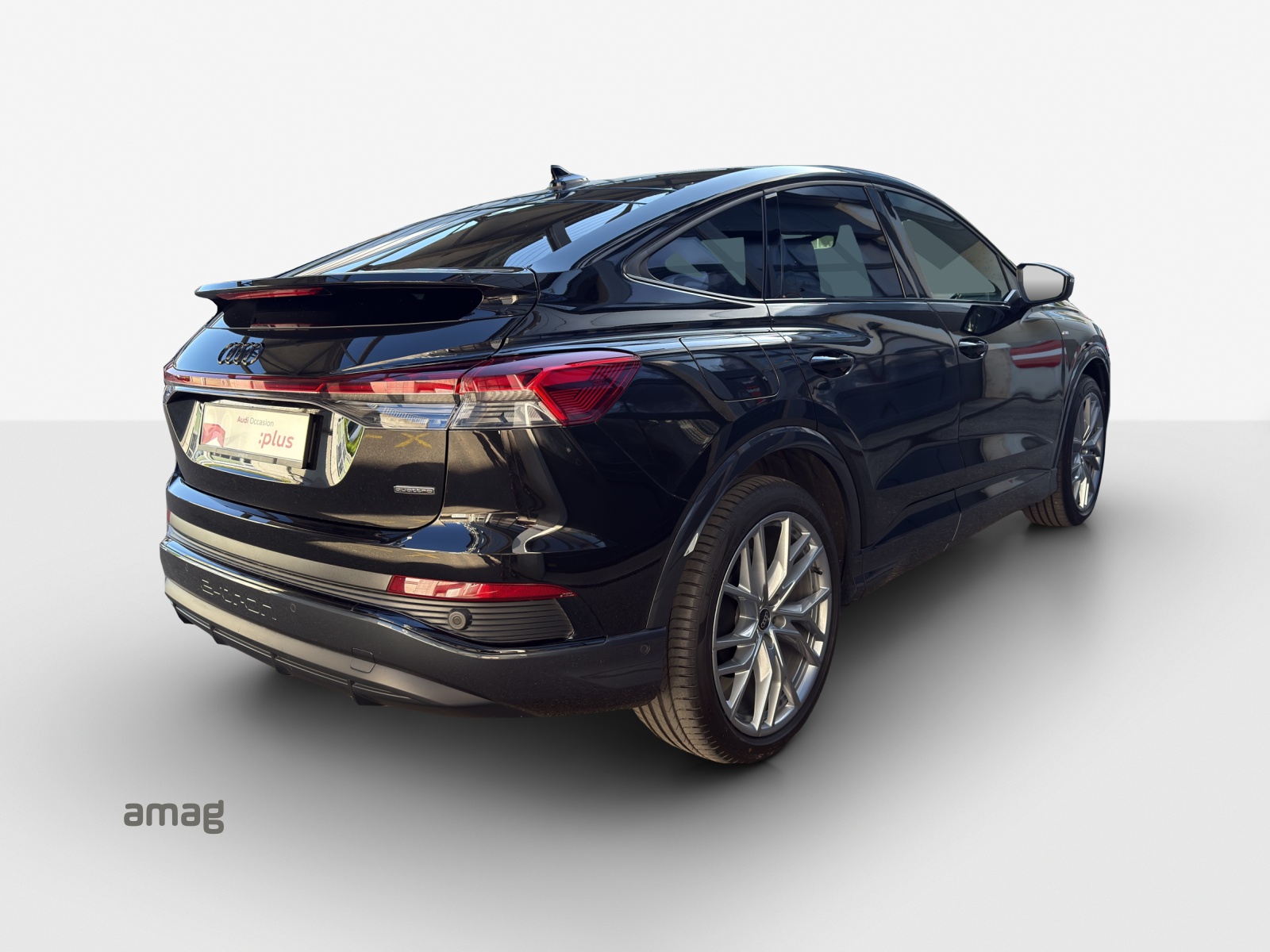 AUDI Q4 Sportback e-tron 55 quattro-image-5