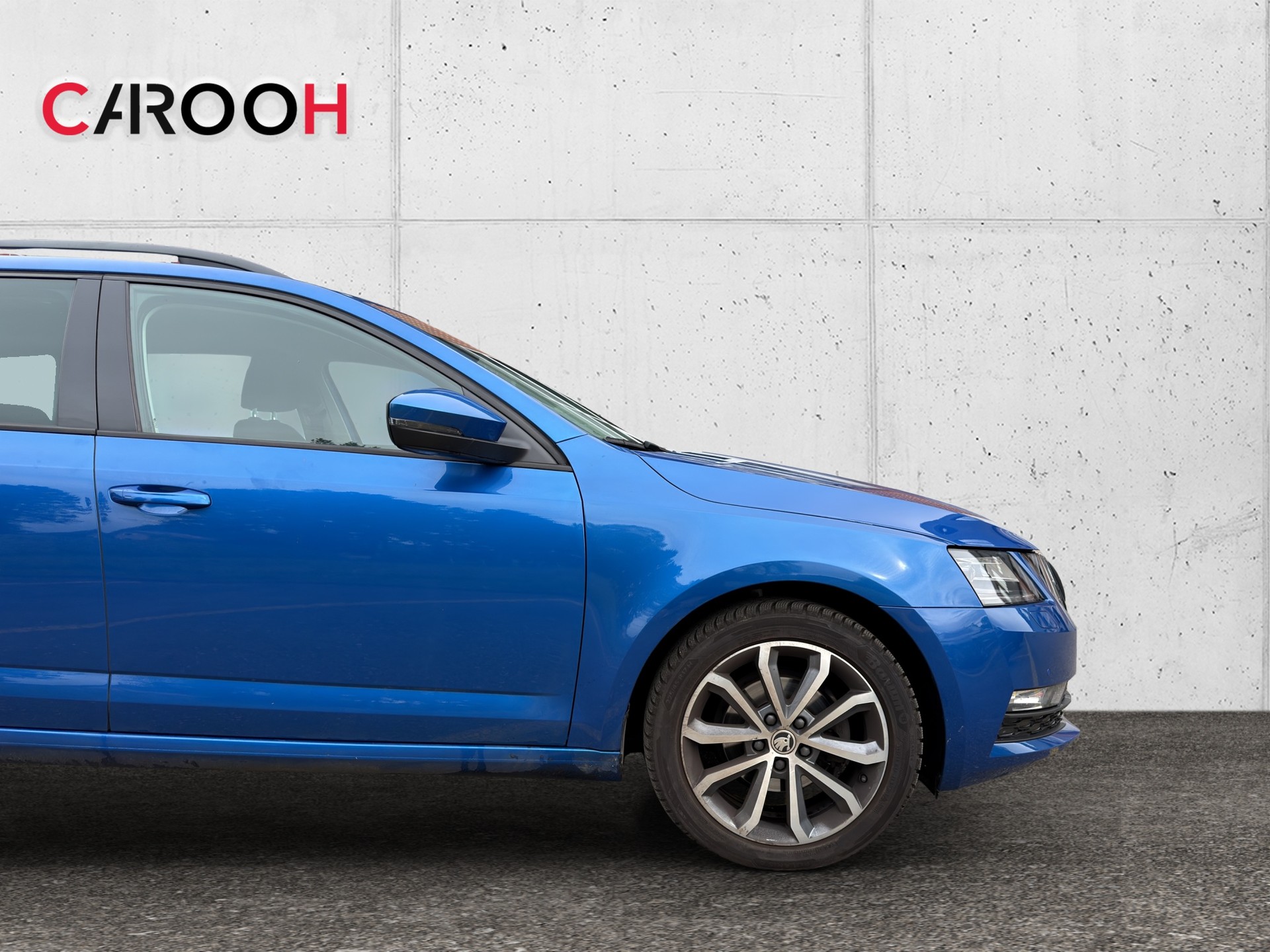 SKODA Octavia Combi 1.6 TDI Soleil DSG-image-9