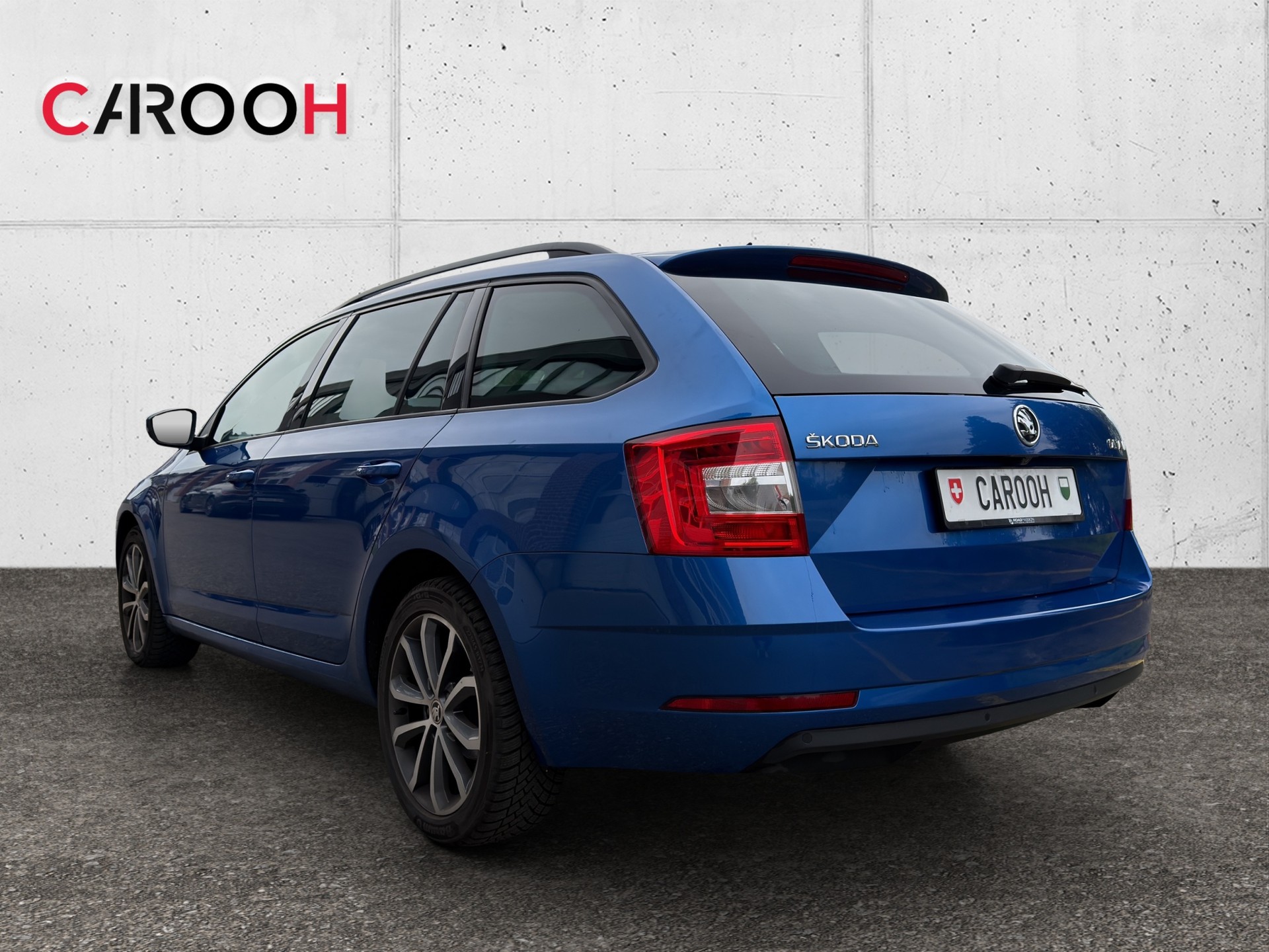 SKODA Octavia Combi 1.6 TDI Soleil DSG-image-4