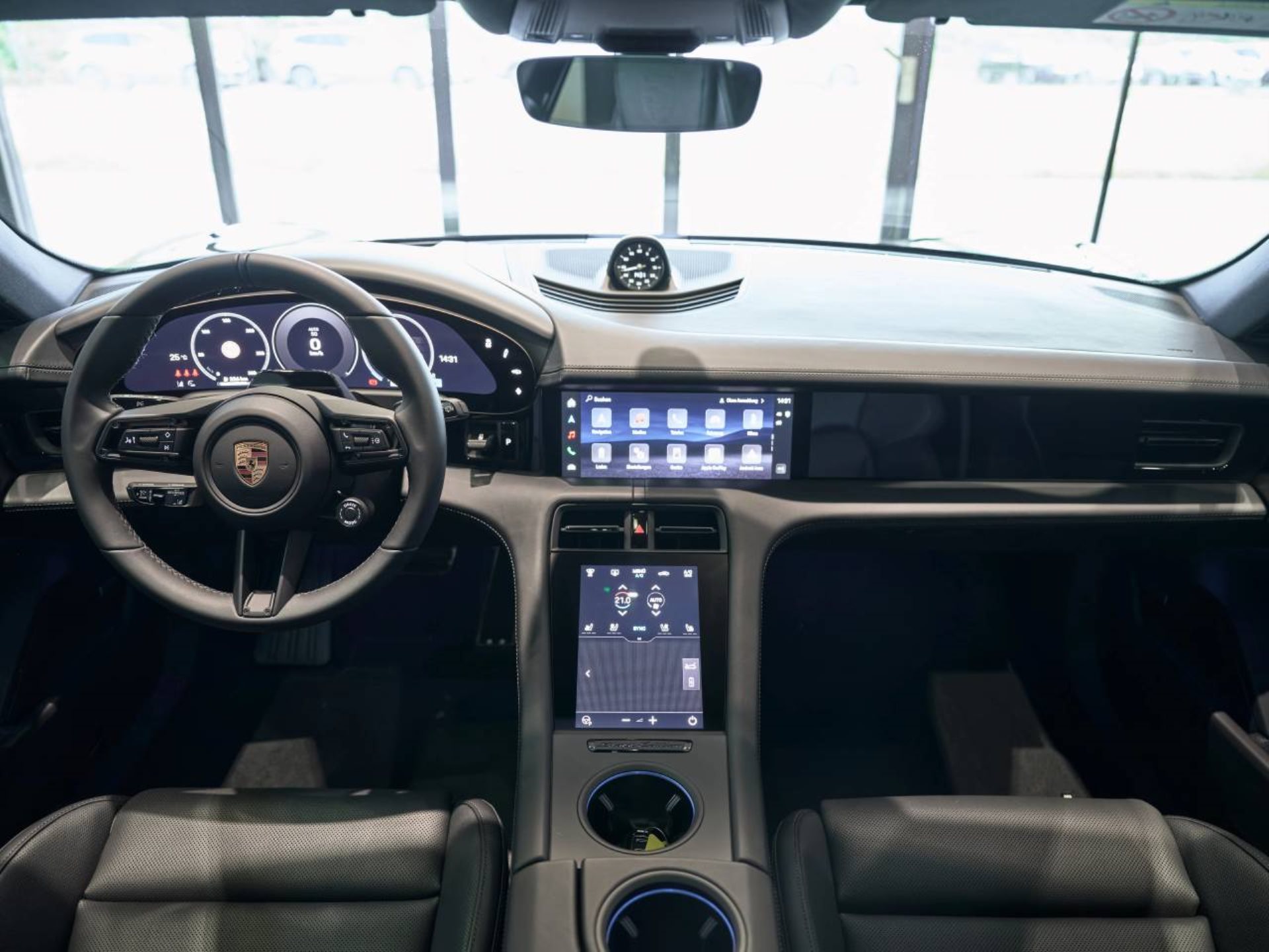 PORSCHE Taycan 4S Sport Turismo Black Edition-image-15