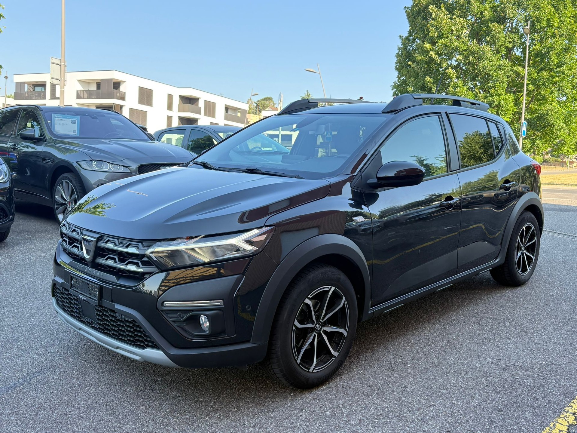 DACIA Sandero Stepway TCe 90 Stepway-image-1