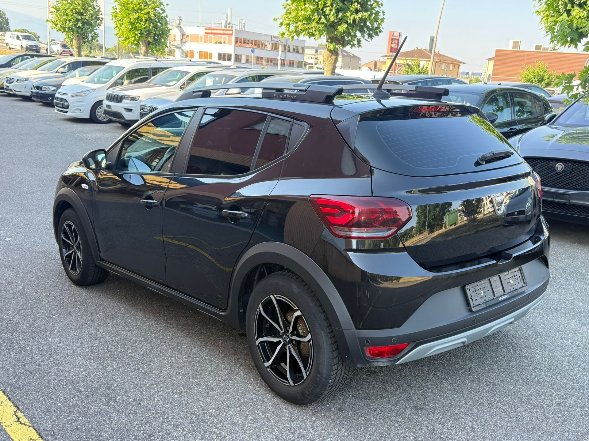 DACIA Sandero Stepway TCe 90 Stepway-image-3