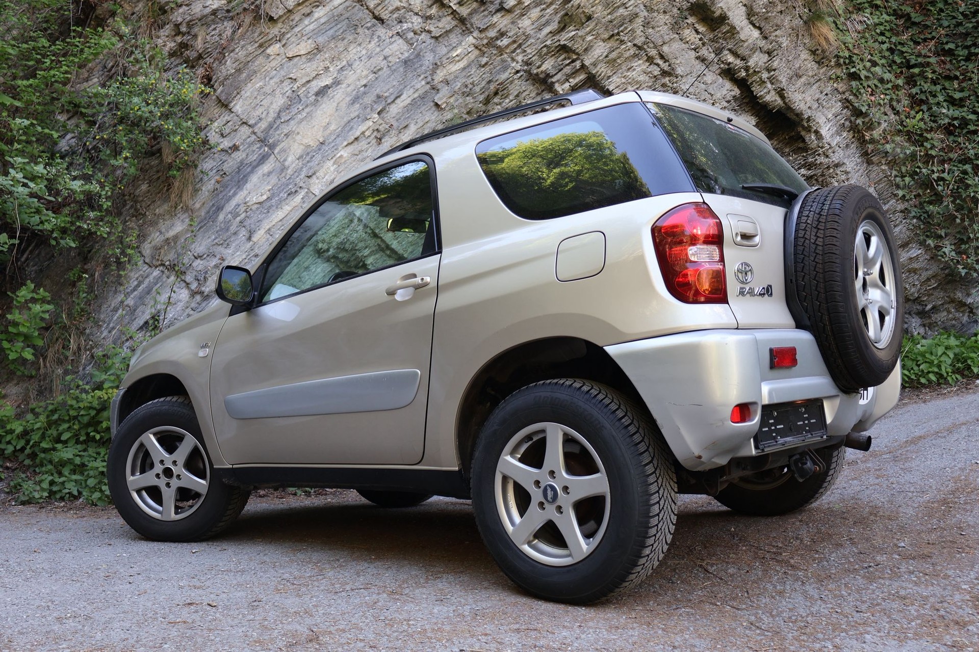 TOYOTA RAV-4 2.0 16V Linea Terra-image-5