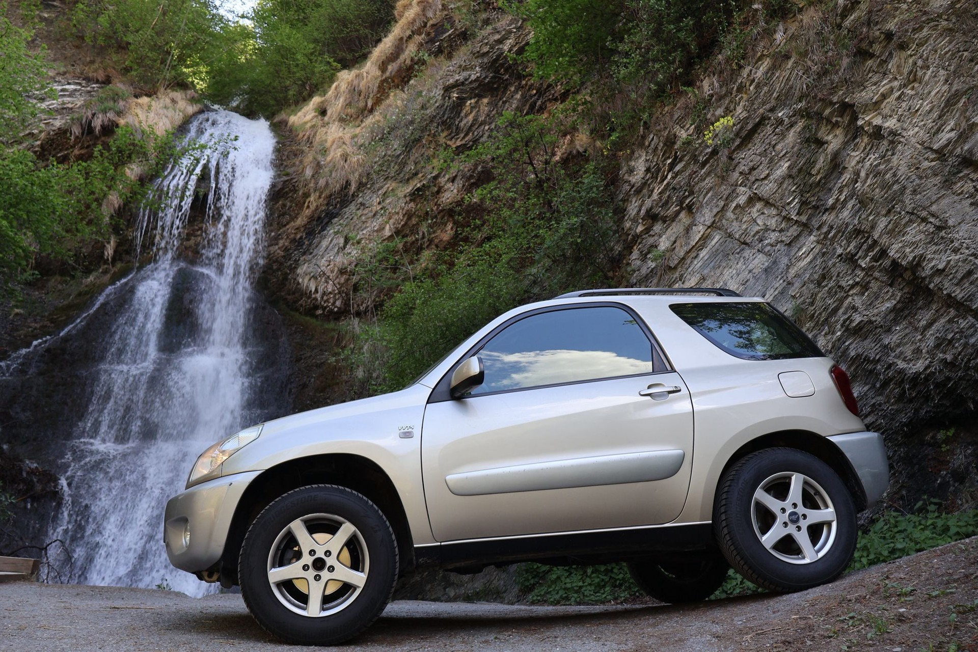 TOYOTA RAV-4 2.0 16V Linea Terra-image-4