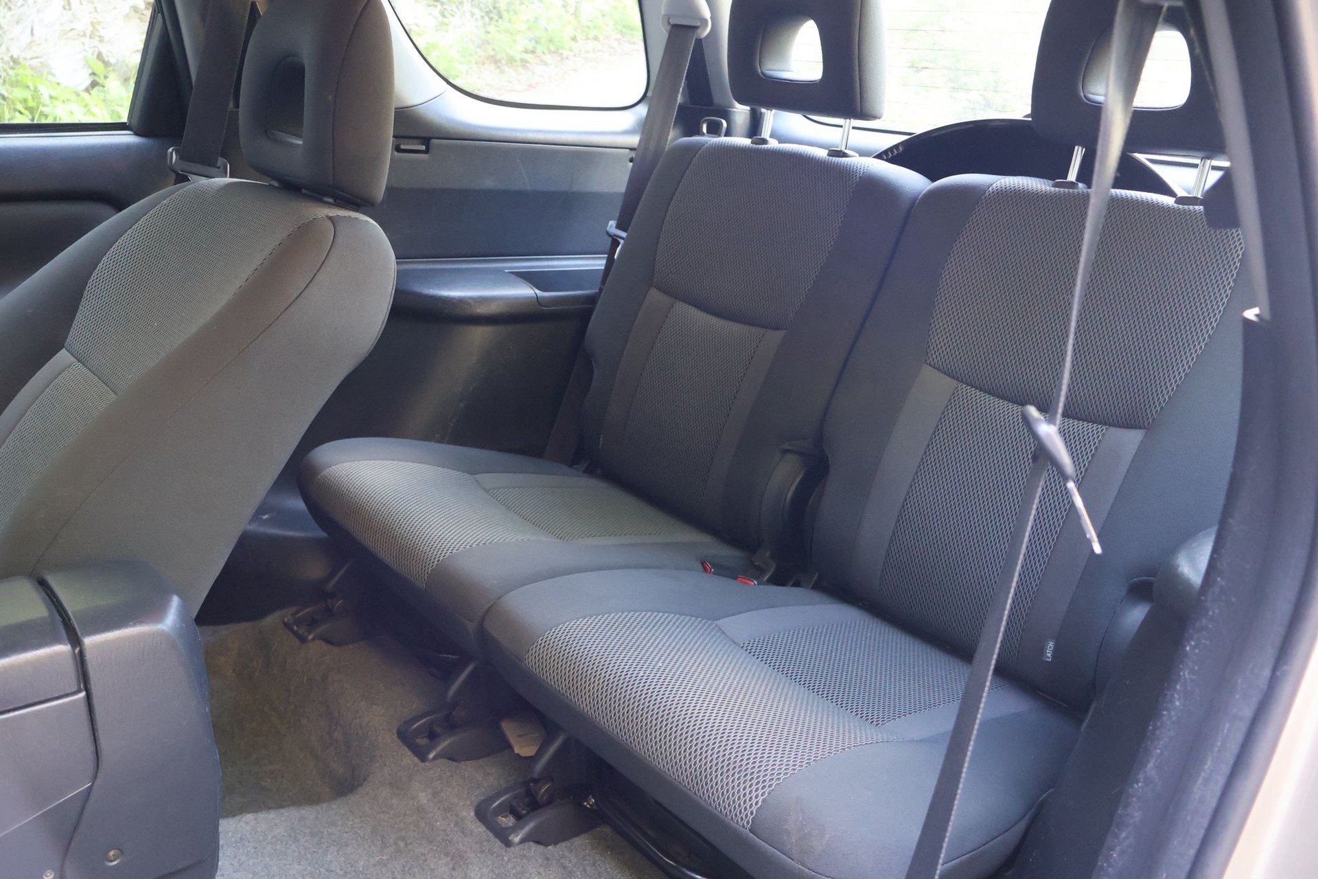 TOYOTA RAV-4 2.0 16V Linea Terra-image-9