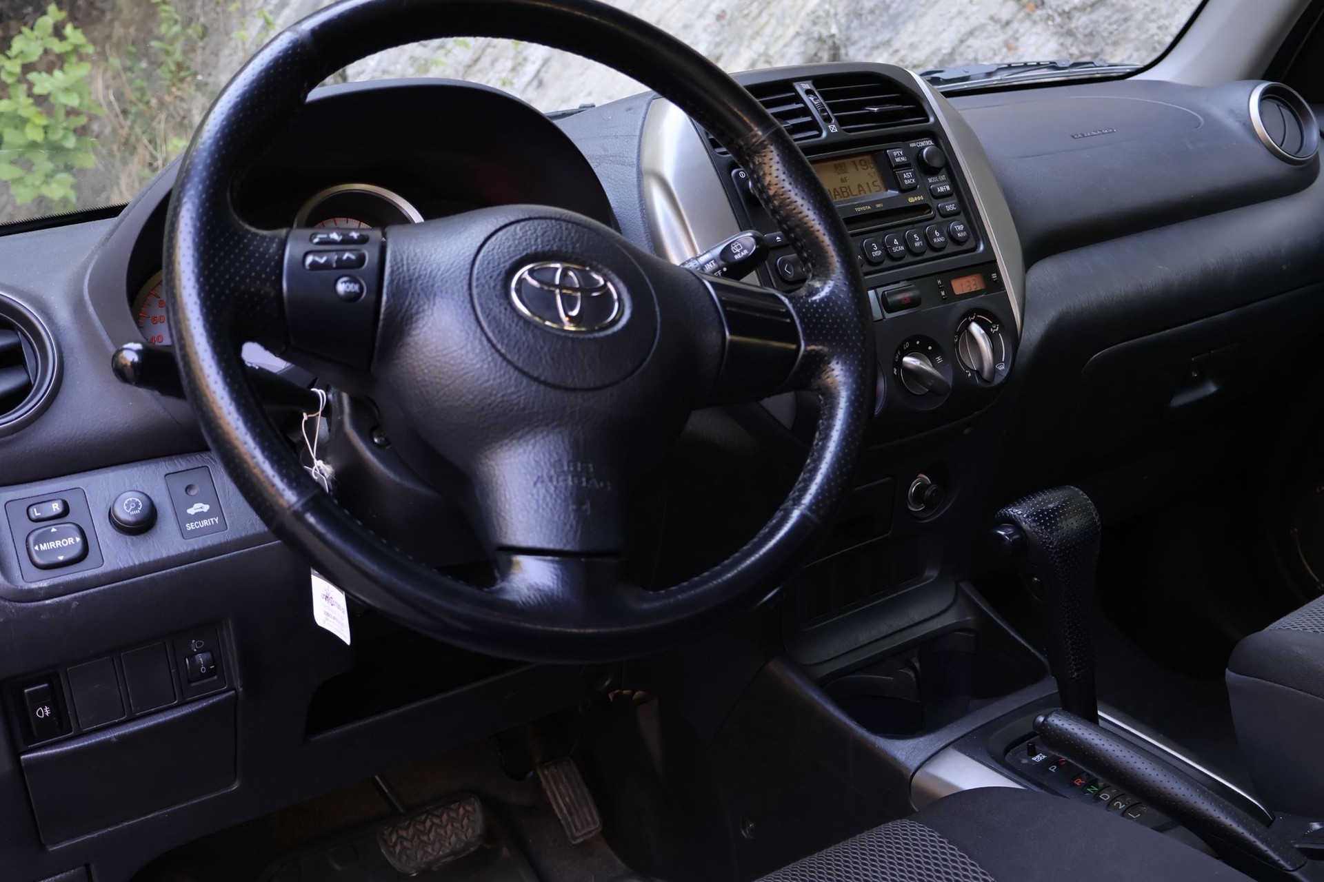 TOYOTA RAV-4 2.0 16V Linea Terra-image-8
