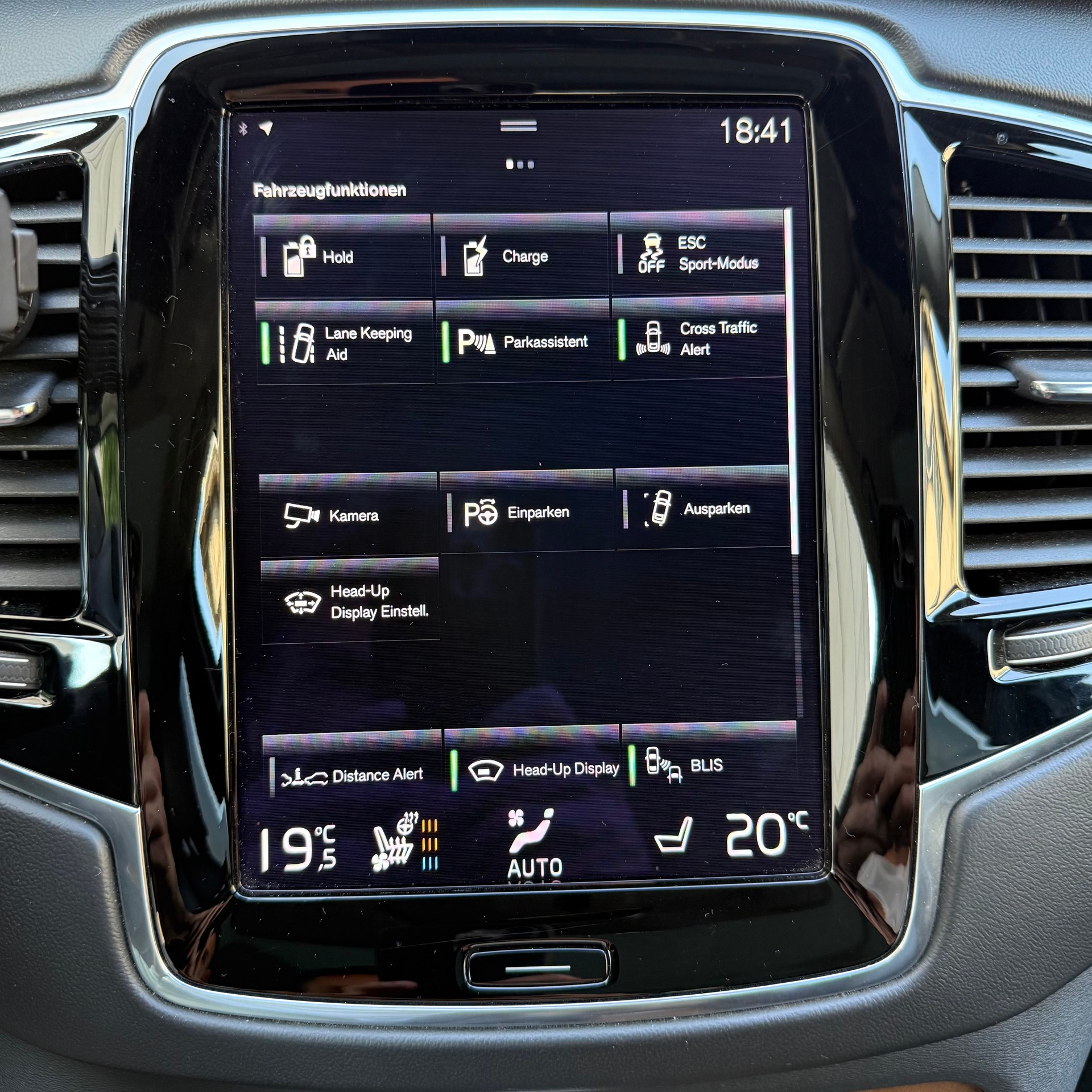 VOLVO XC90 T8 AWD Inscription Geartronic Swiss-image-30