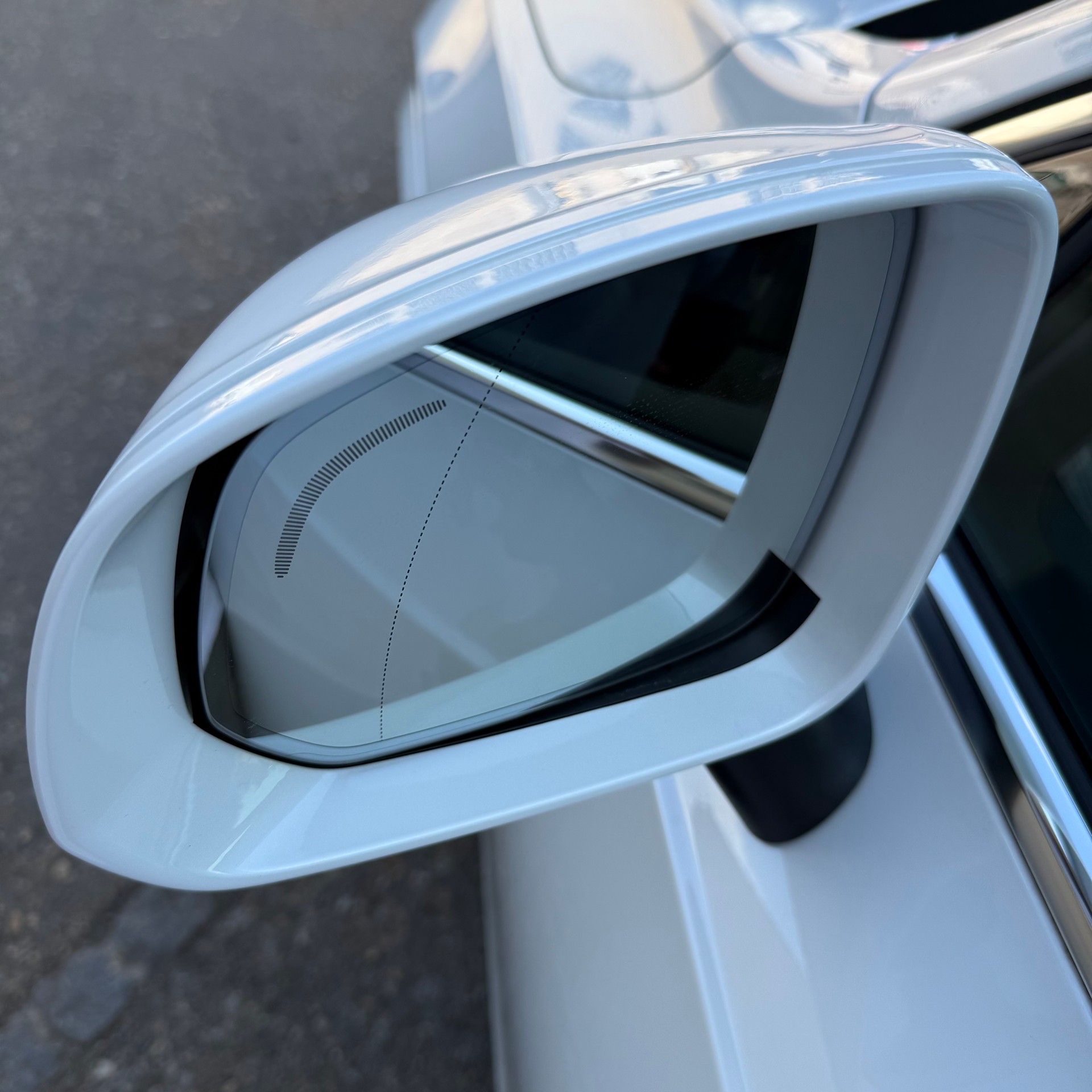VOLVO XC90 T8 AWD Inscription Geartronic Swiss-image-27