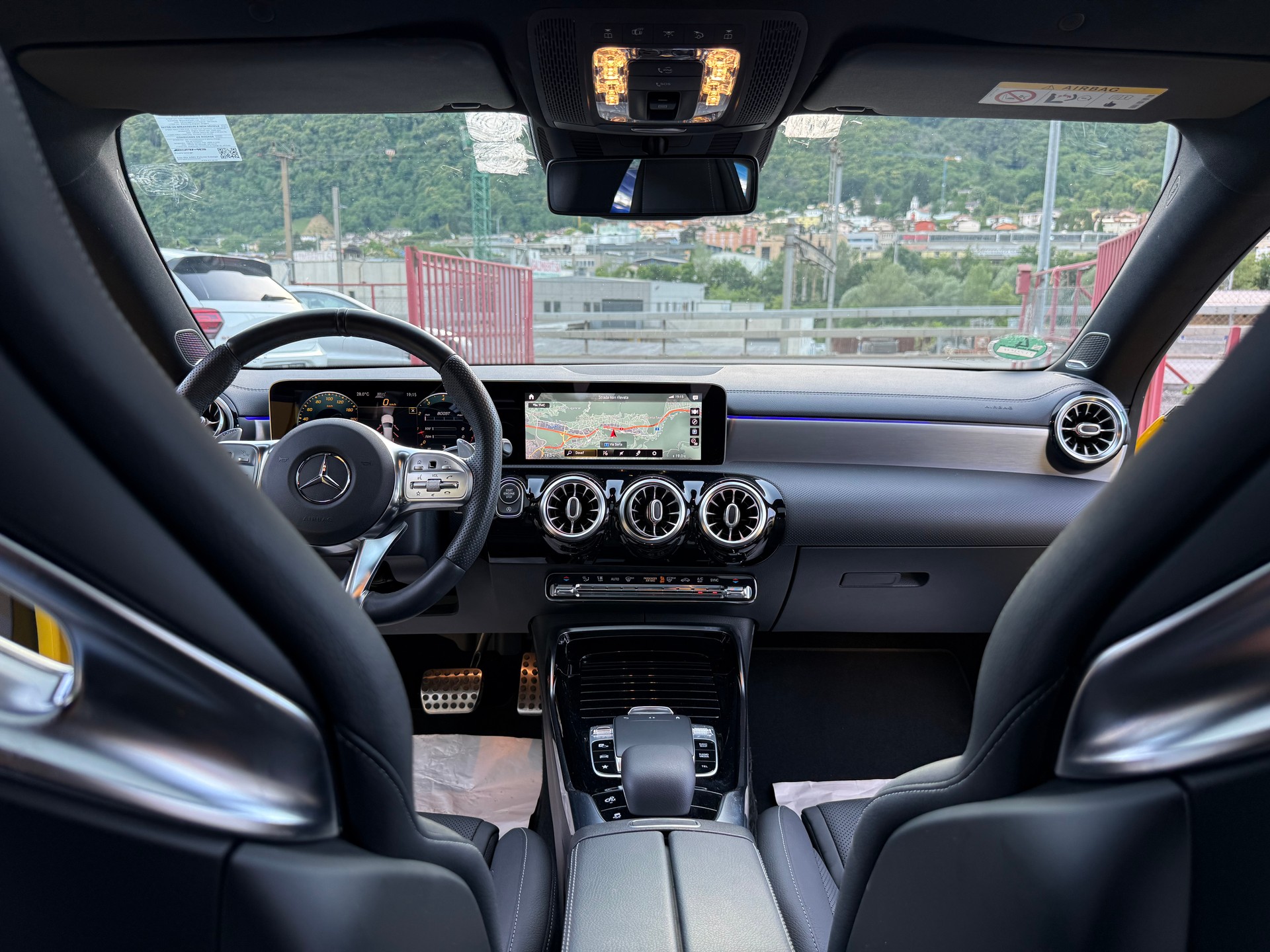 MERCEDES-BENZ CLA Shooting Brake 35 AMG 4Matic 7G-DCT-image-5