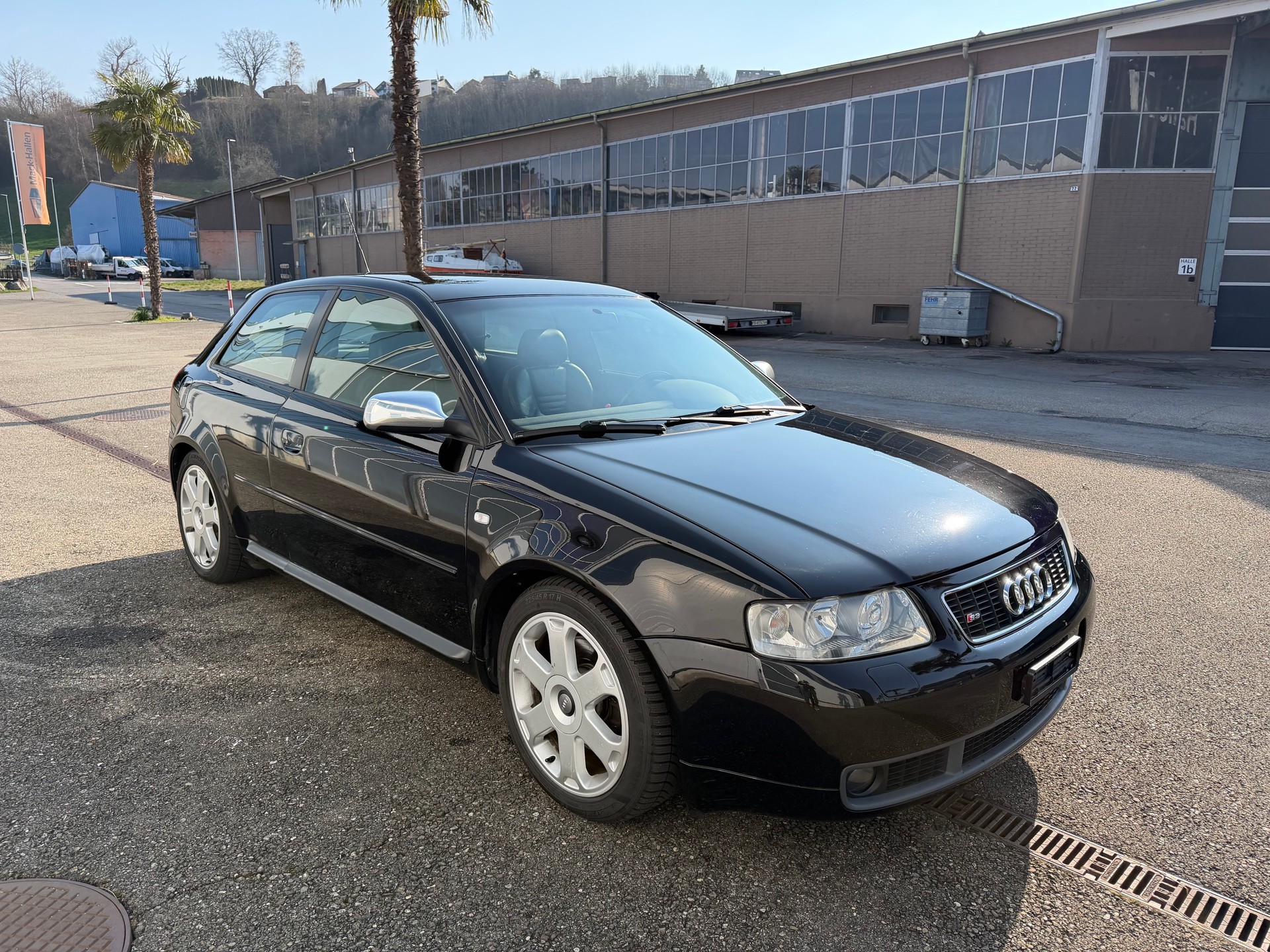 AUDI S3 Quattro, 2. Hand, sehr gepflegt!-image-0